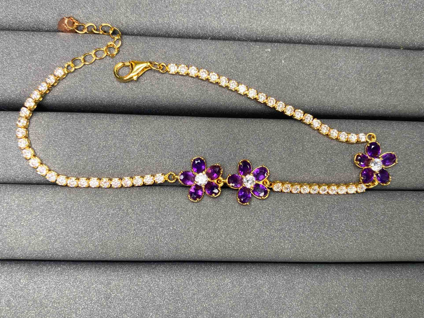 A2098 Amethyst Bracelet