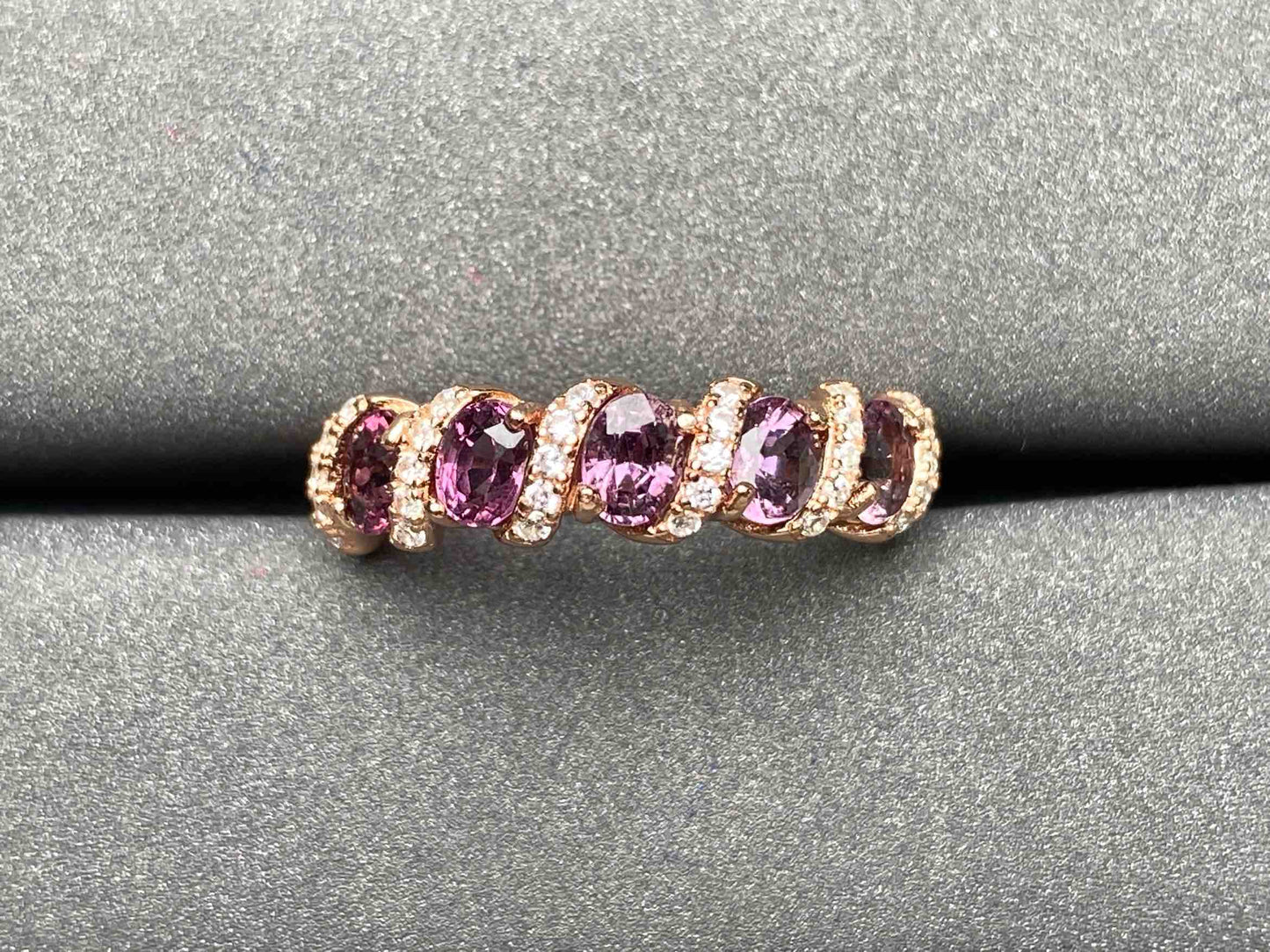 A2118 Spinel Ring