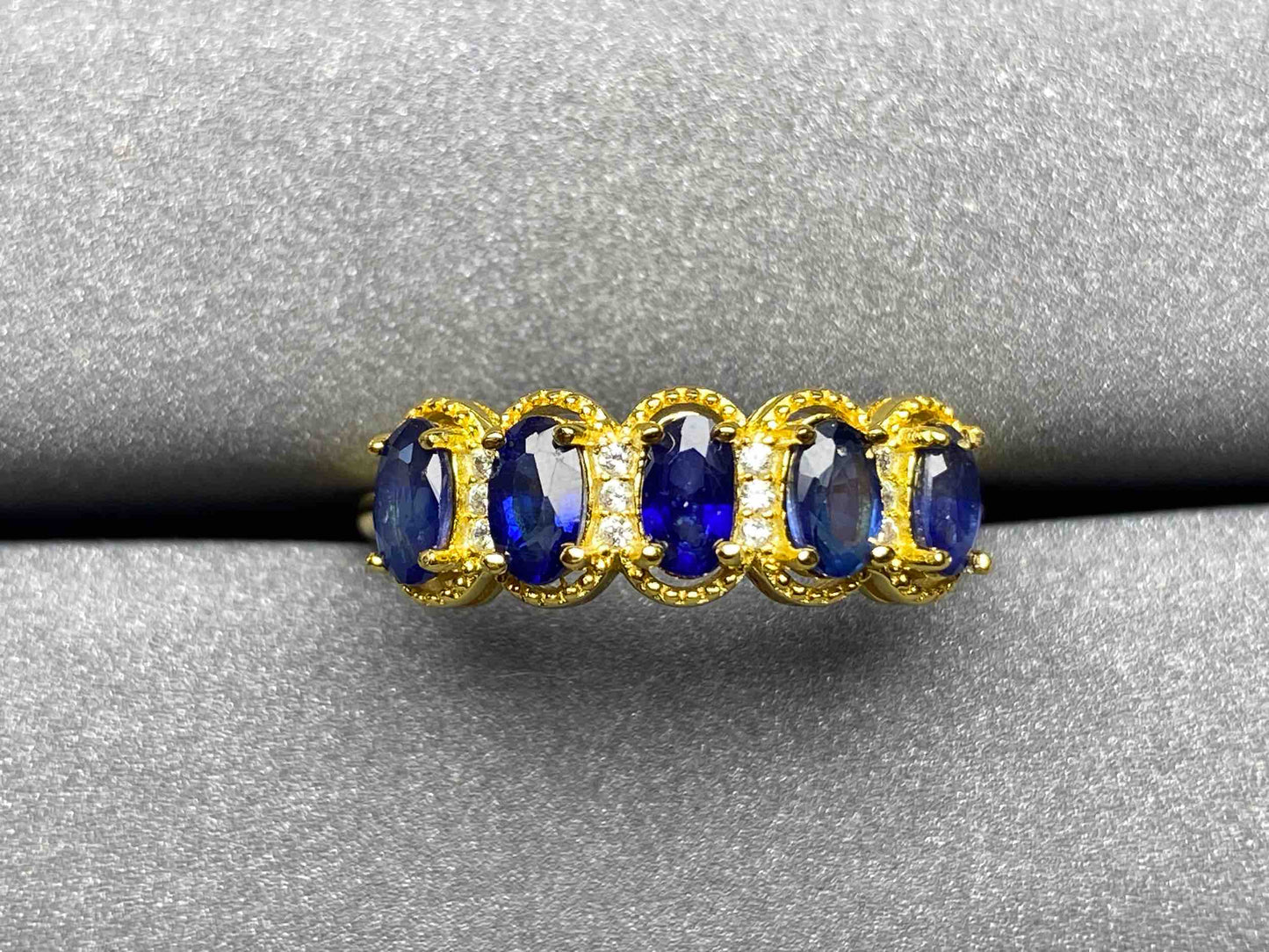 A215 Blue Sapphire Ring
