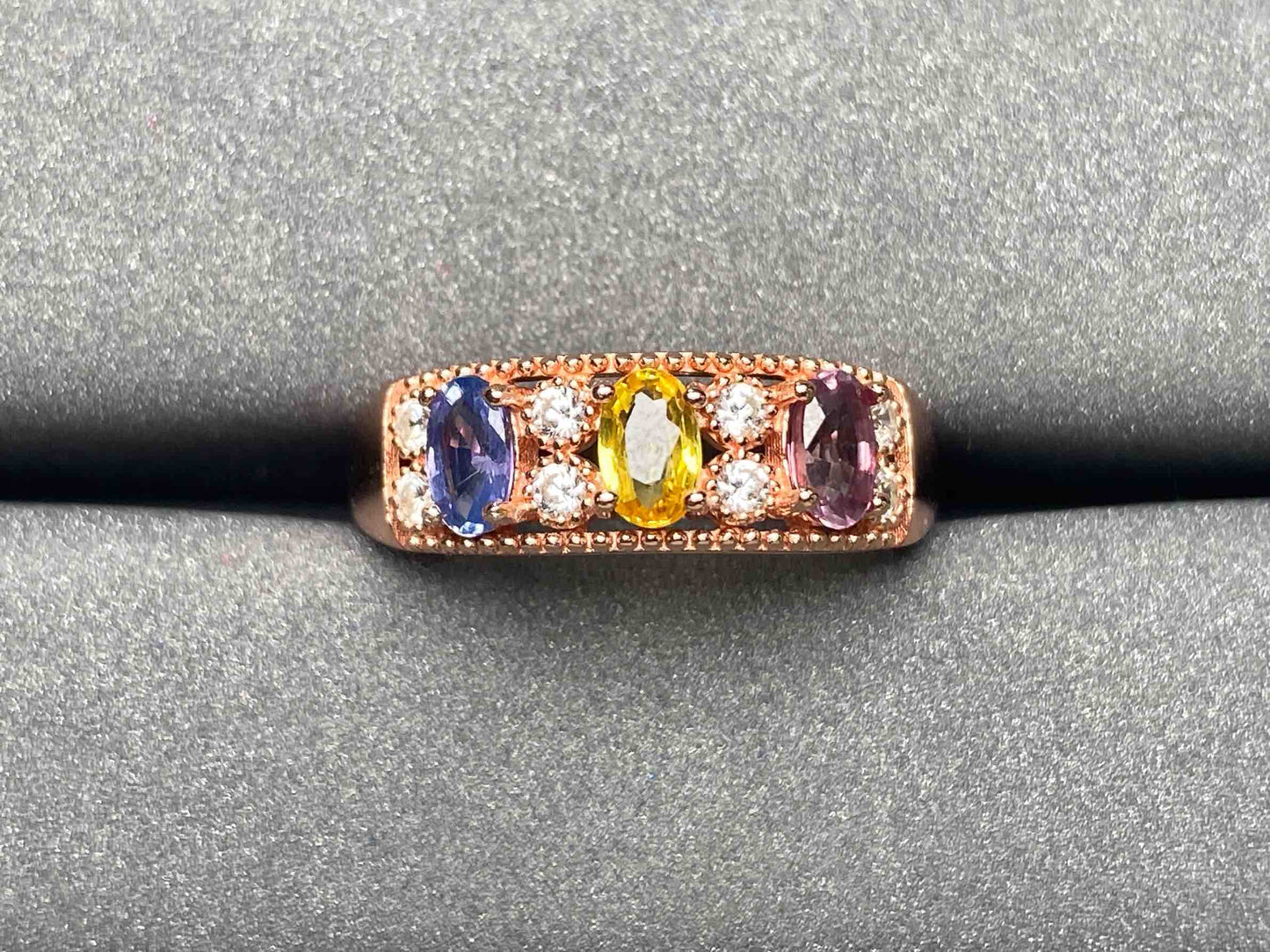 A2172 Non-treated Sapphire Ring
