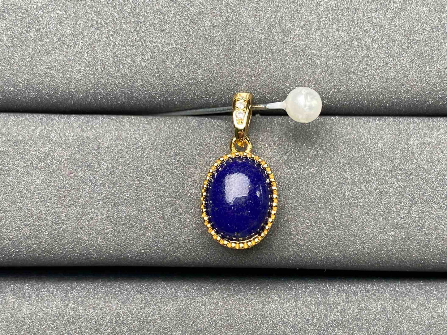 A2277 Lapis lazuli Pendant