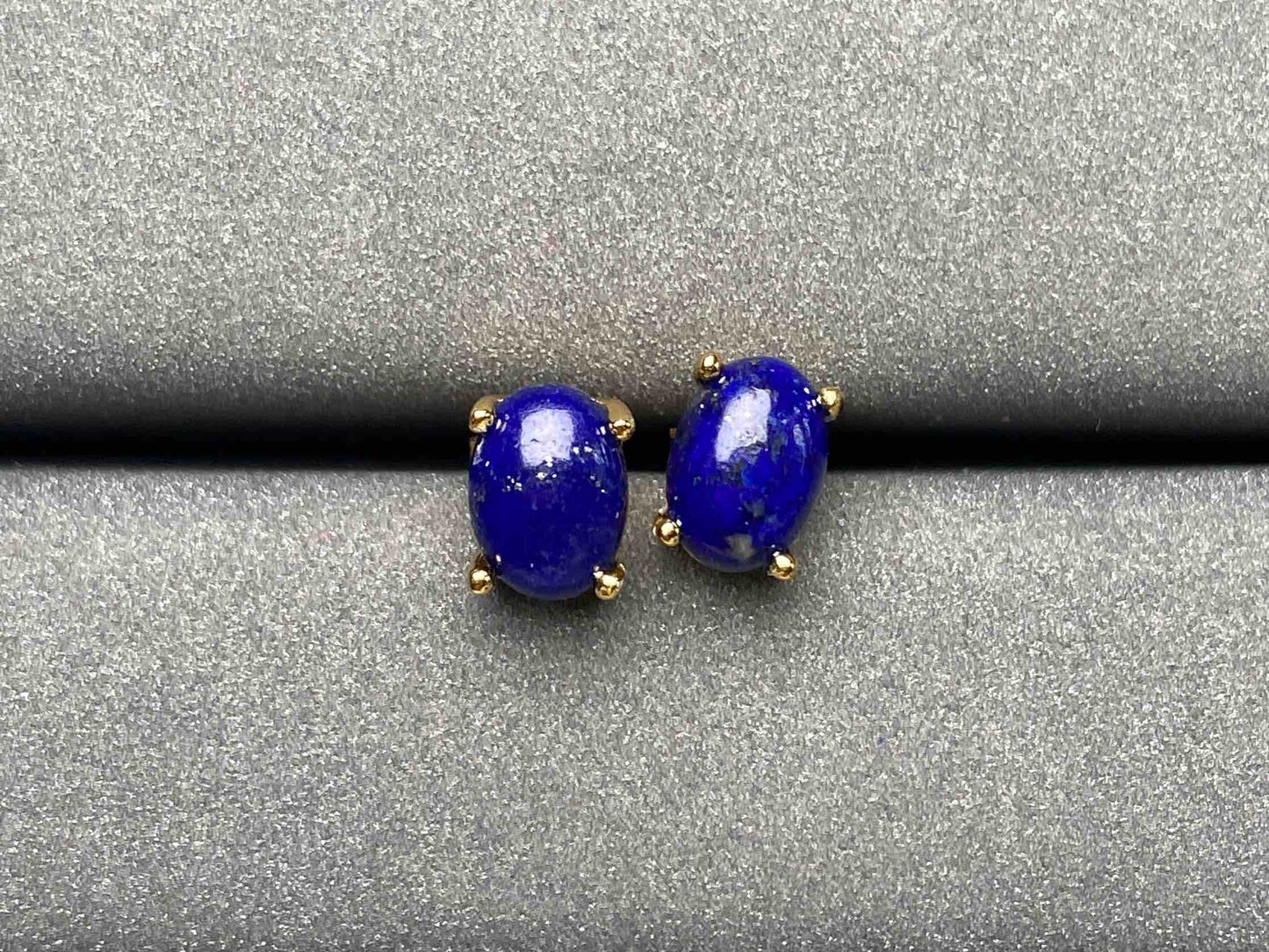 A2284 Lapis lazuli Earrings