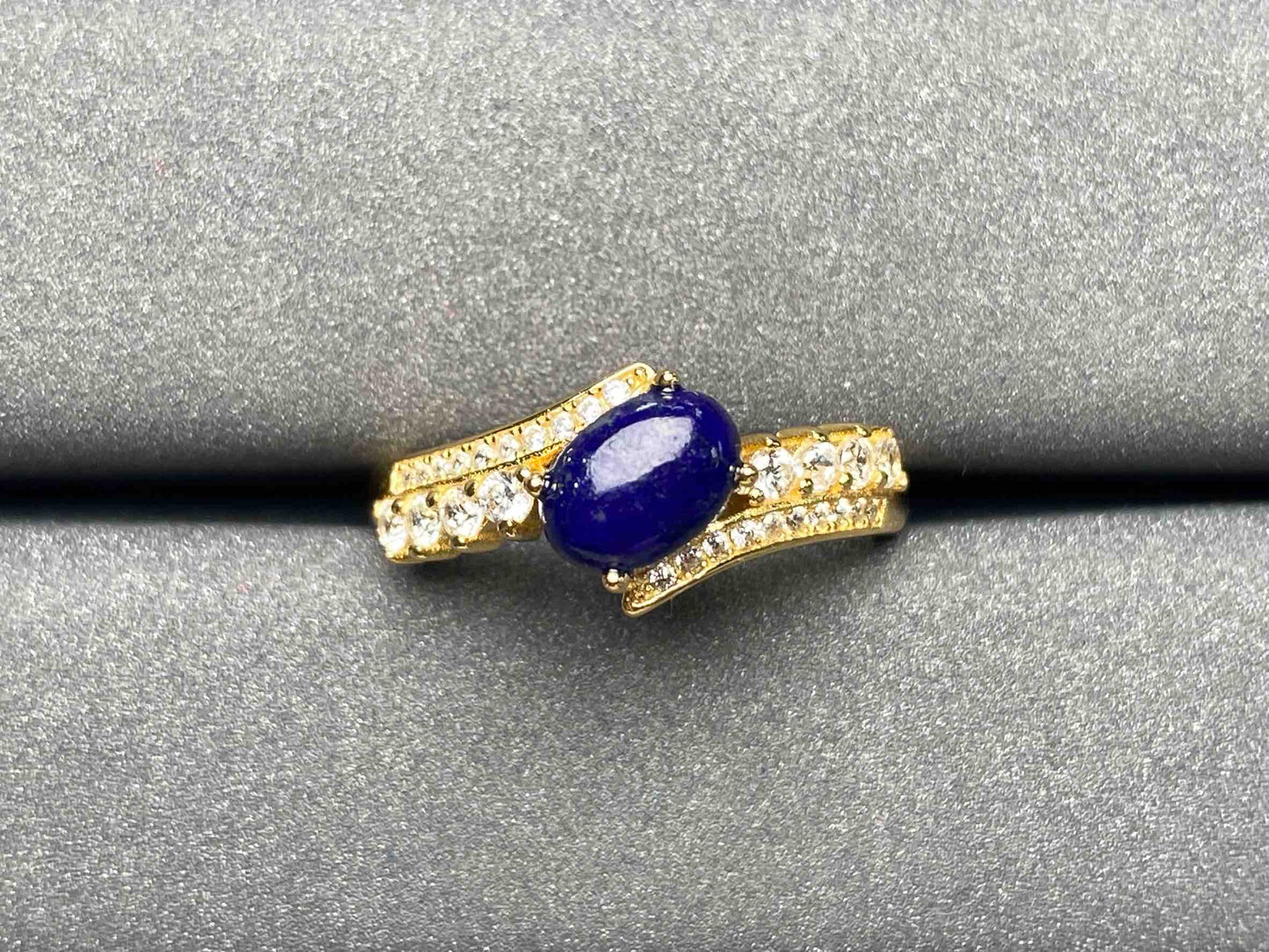 A2295 Lapis lazuli Ring