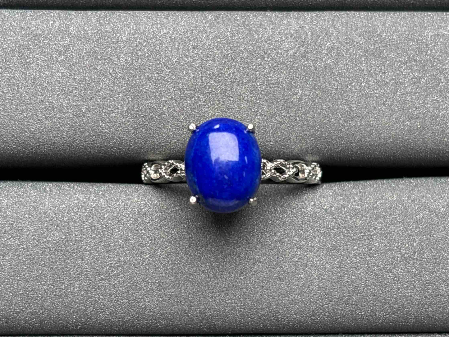 A2369 Lapis lazuli Ring