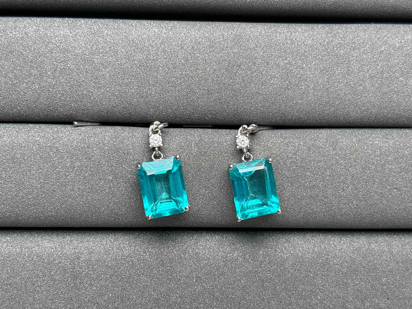 A2435 Topaz Earrings