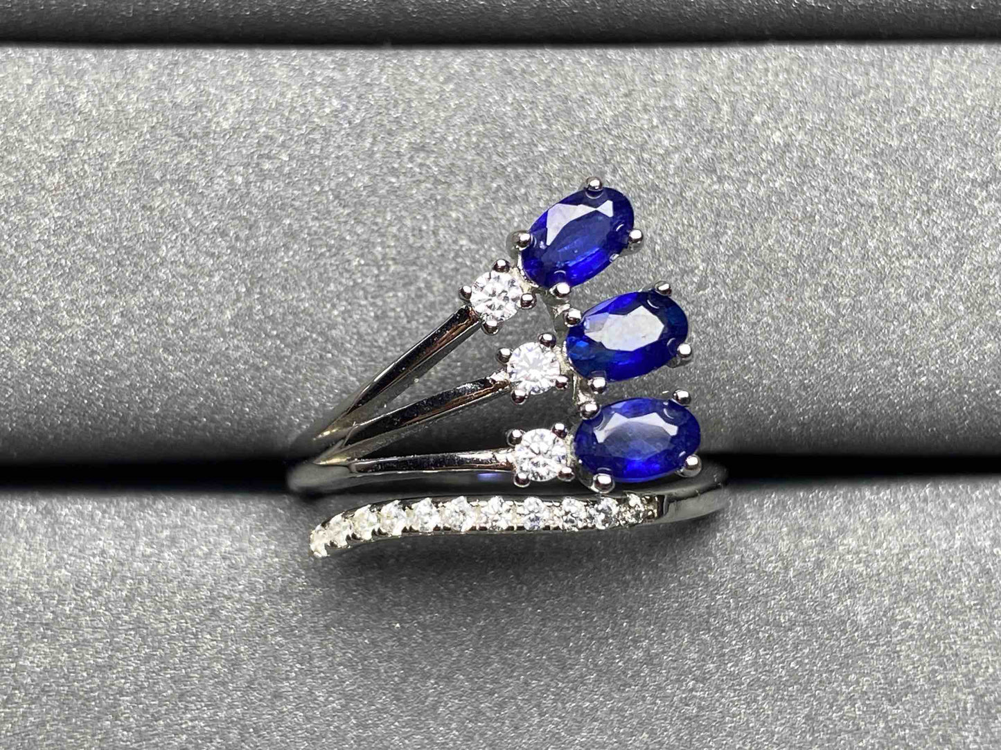 A249 Blue Sapphire Ring