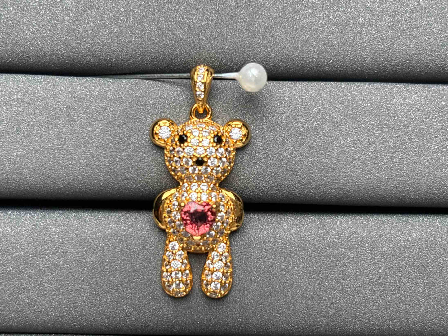 A2507 Red Sapphire Pendant