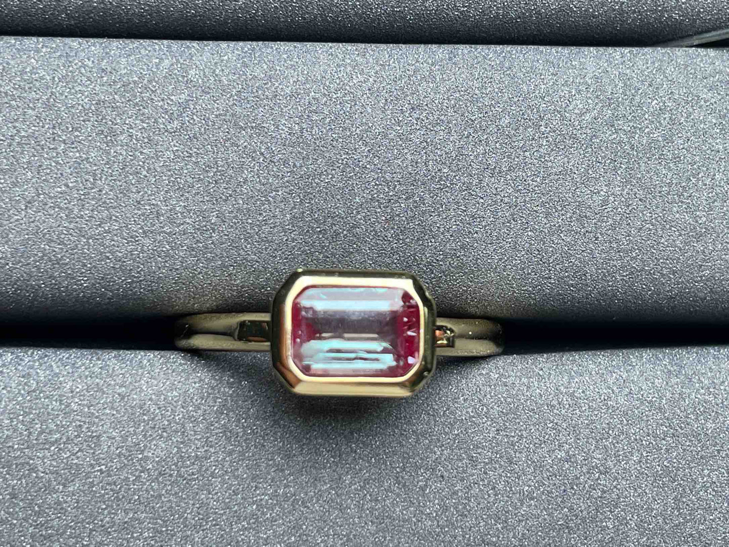 A2537 Alexandrite Ring