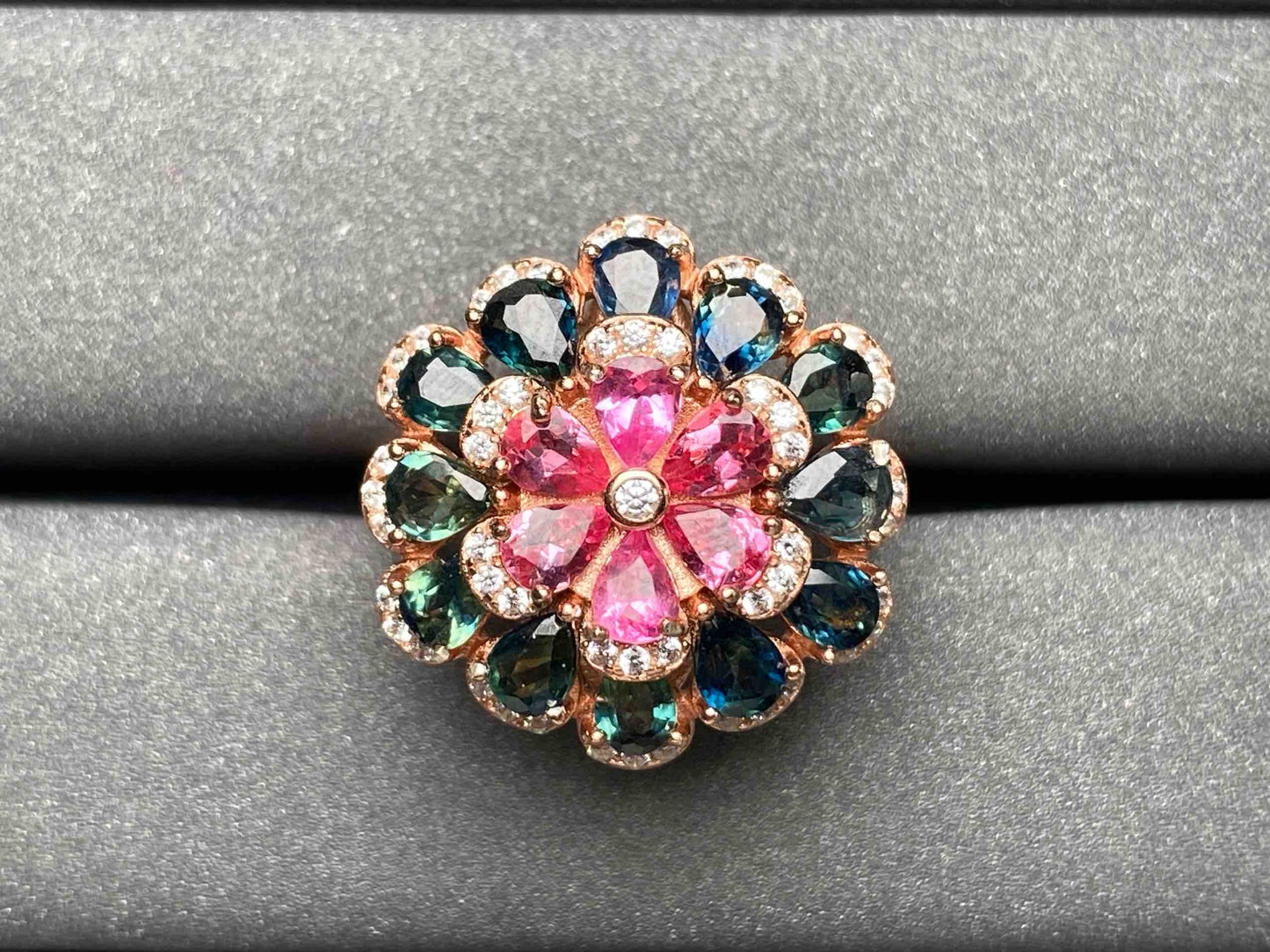A2598 Spinel Ring