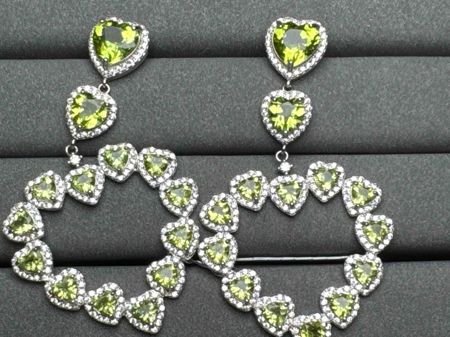 A2722 Peridot Earrings