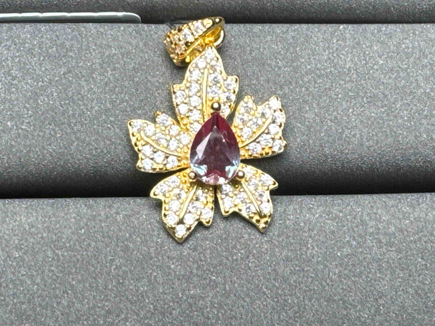 A2729 Alexandrite Pendant