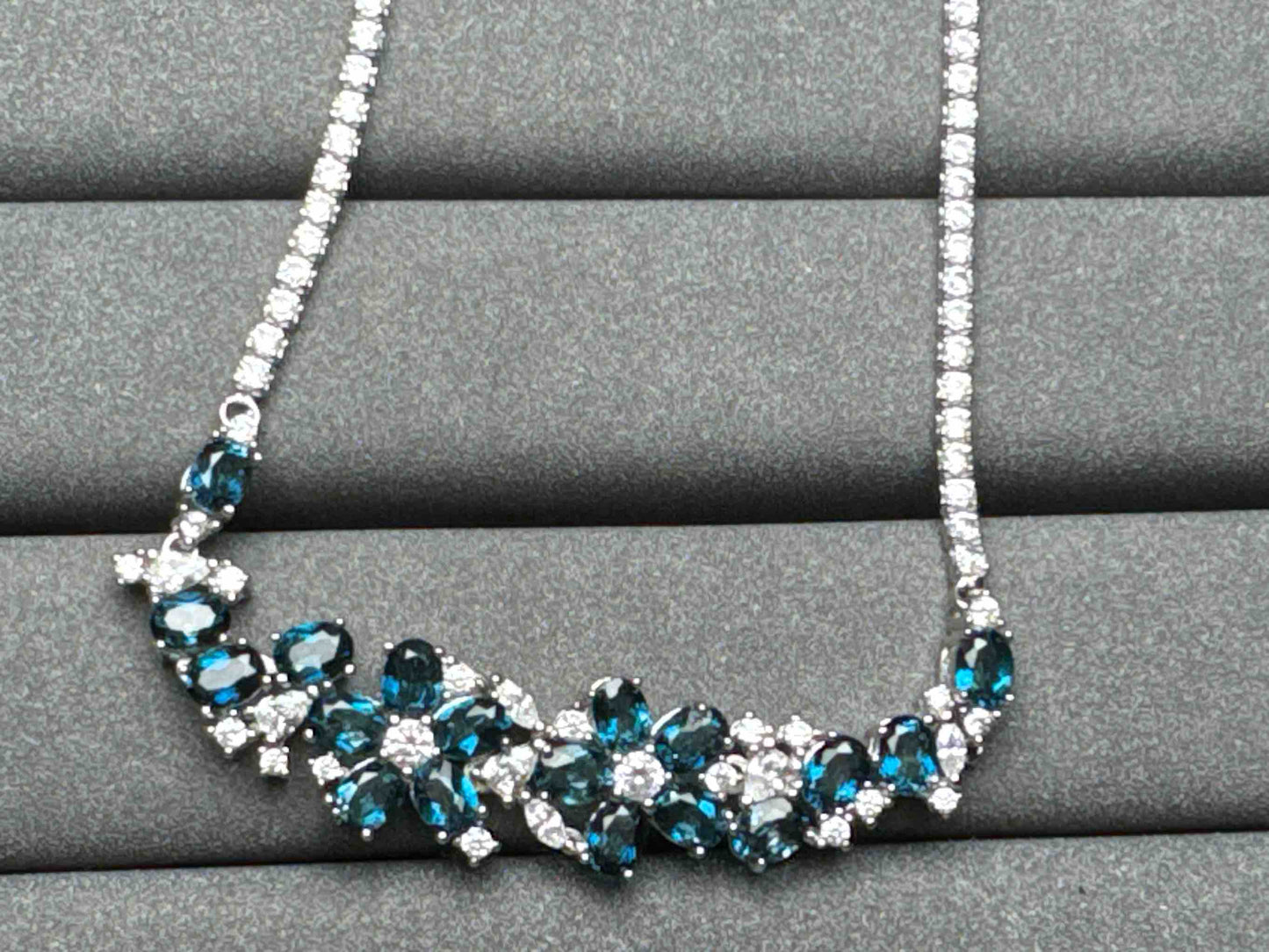 A2736 Topaz Bracelet