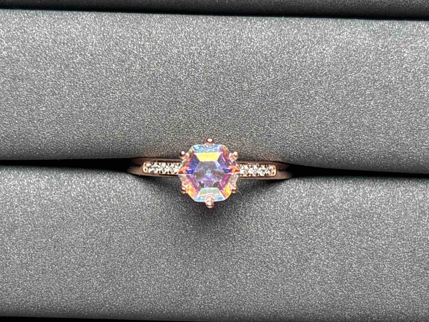 A2760 Aura Quarz Ring
