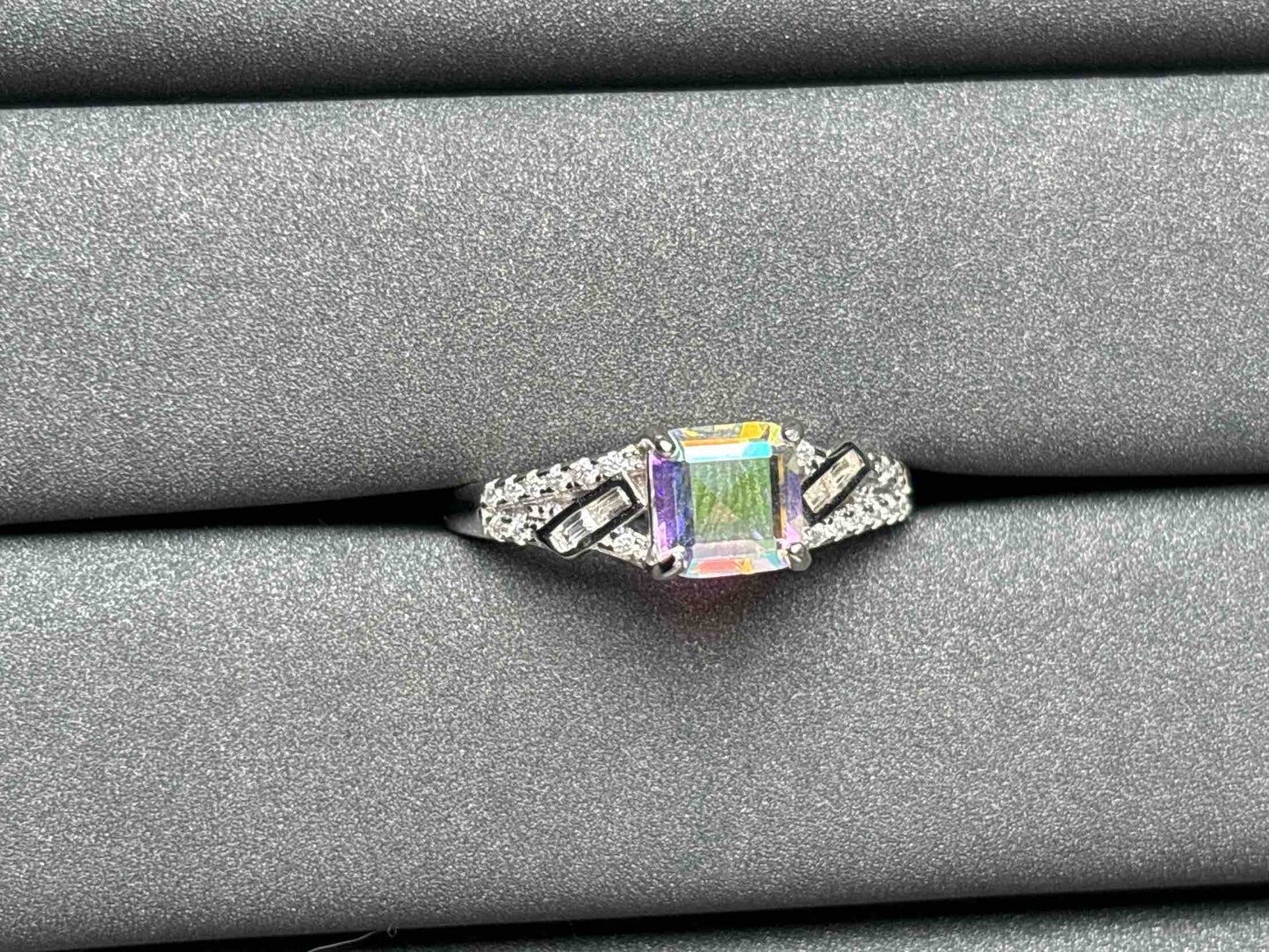 A2782 Aura Quarz Ring
