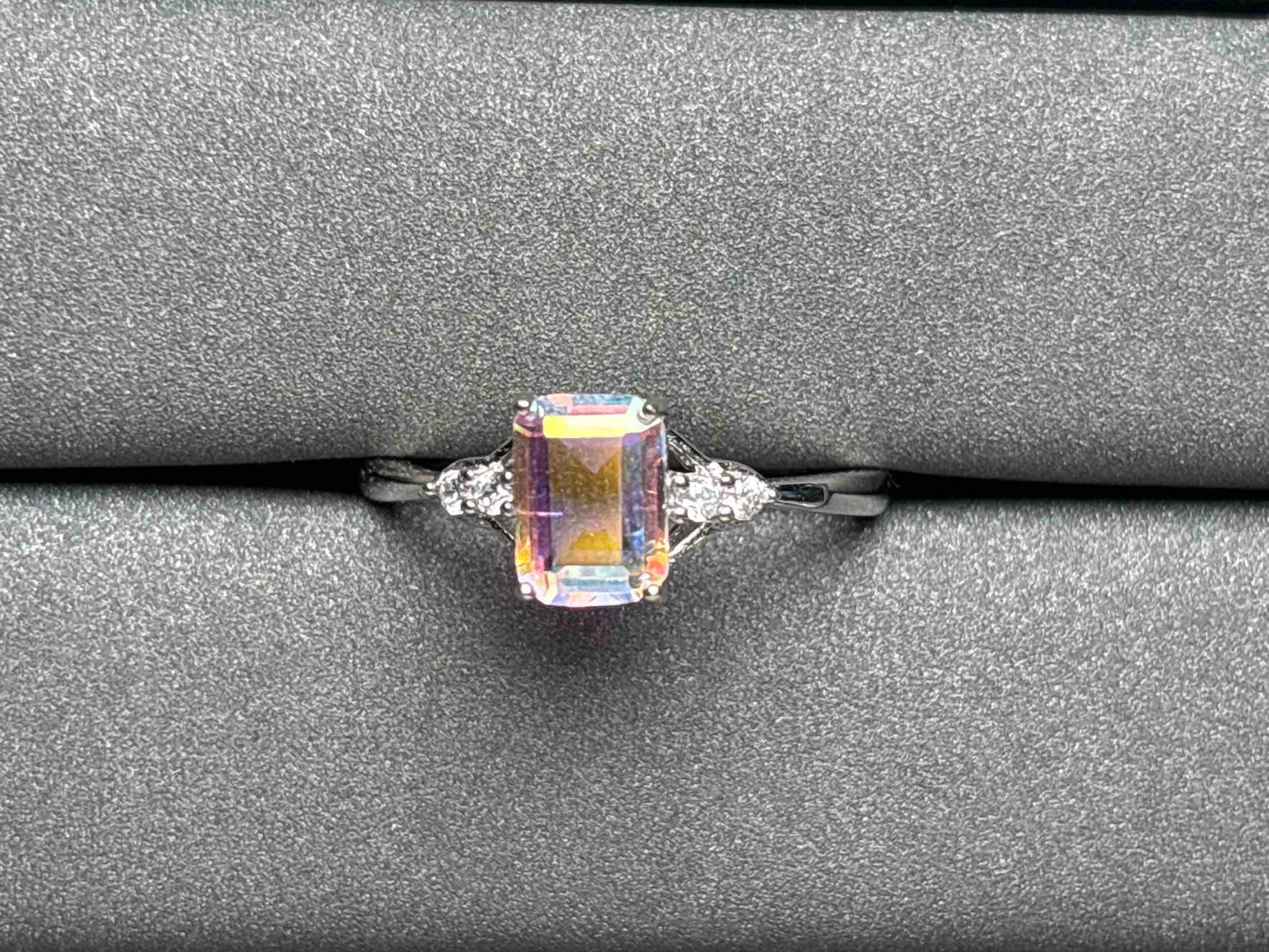 A2806 Aura Quarz Ring