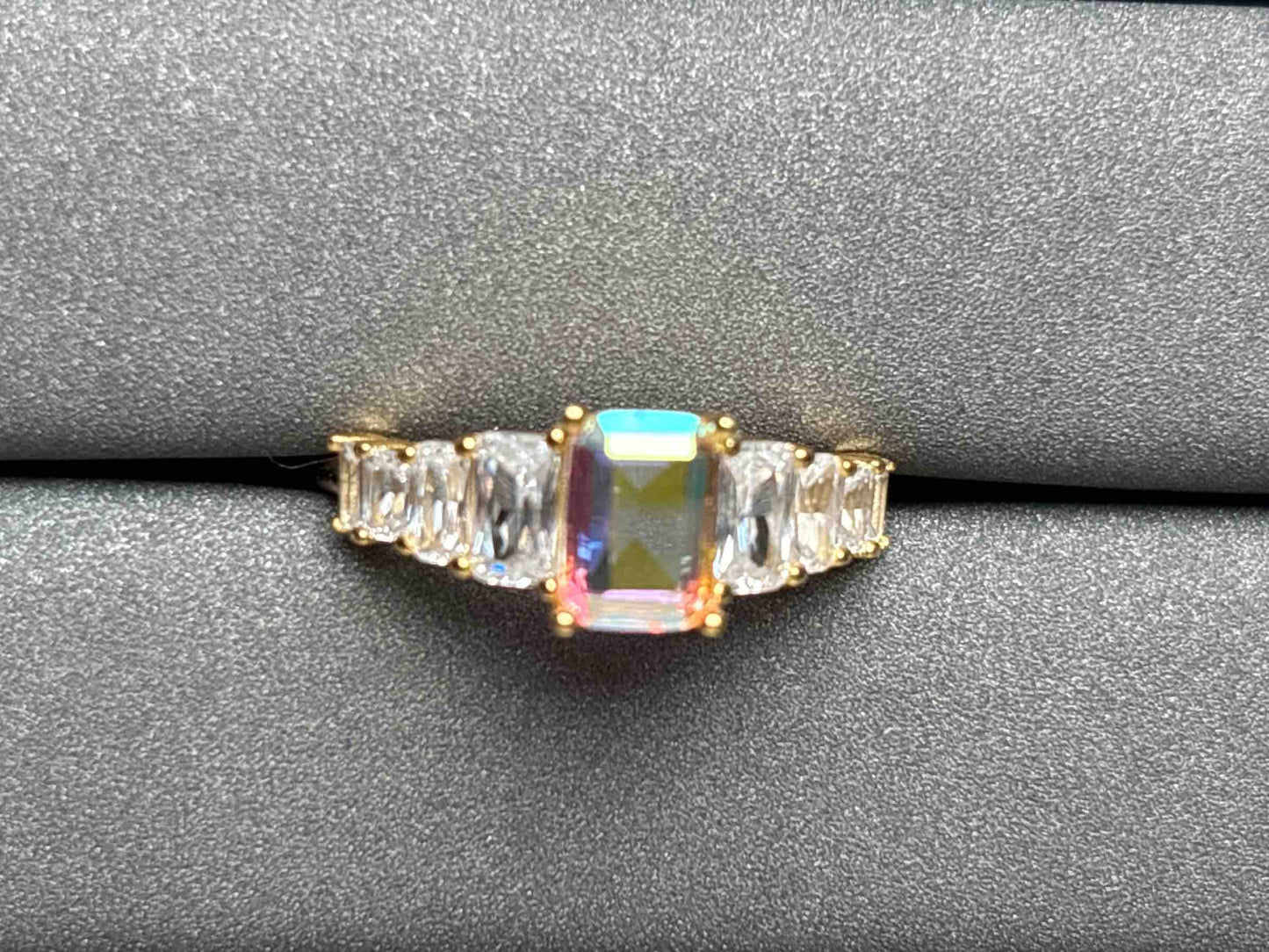 A2808 Aura Quarz Ring