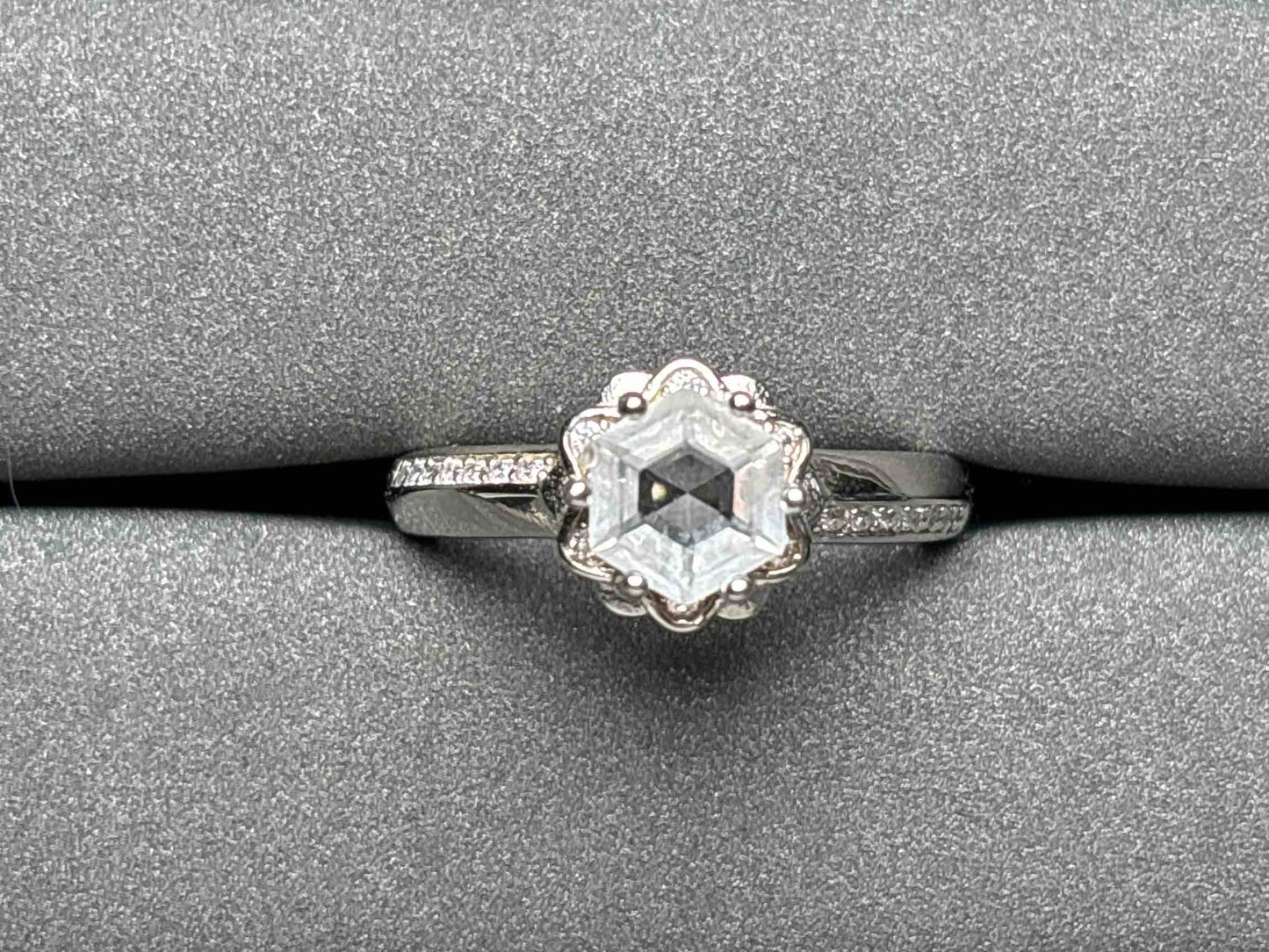 A2864 Aura Quarz Ring