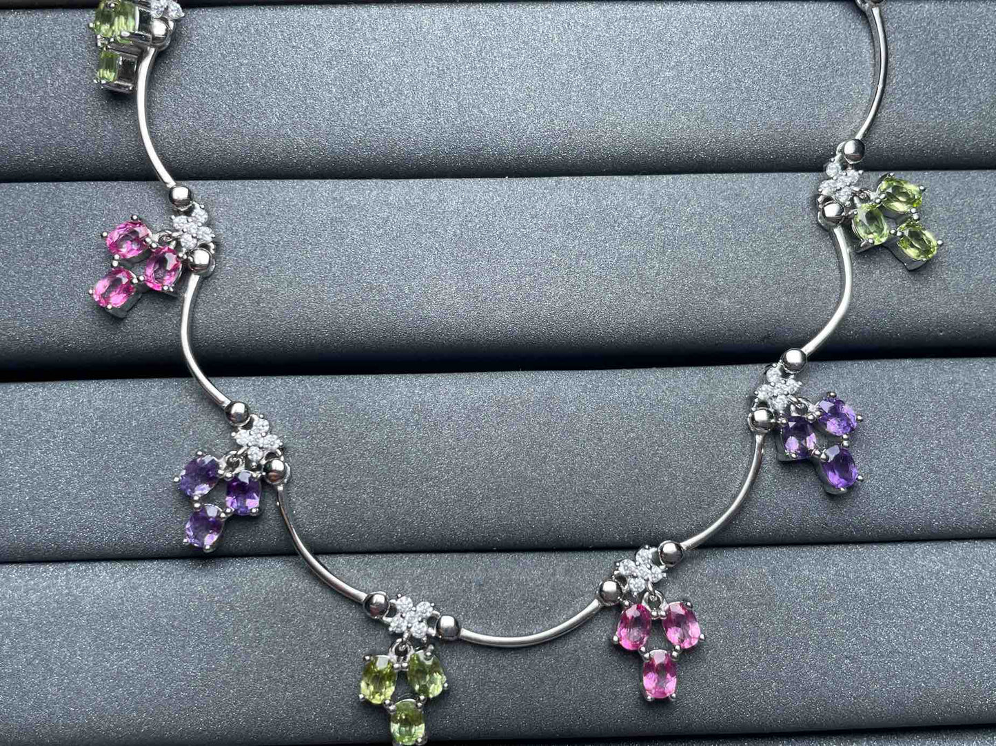 A2981 Topaz Necklace