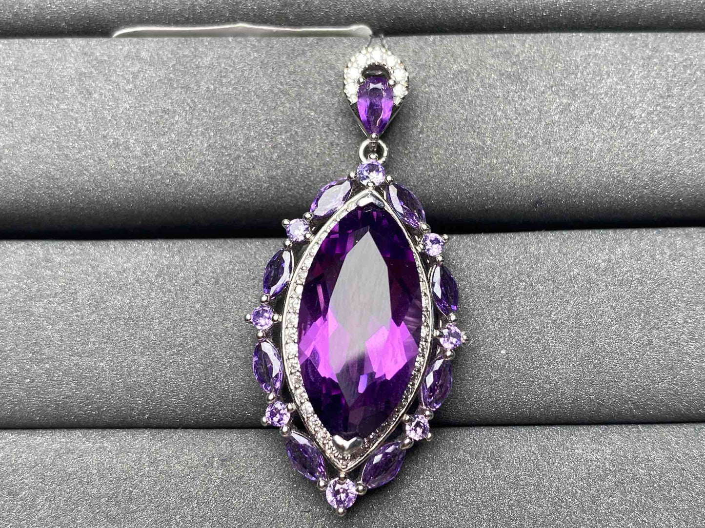 A3097 Amethyst Pendant