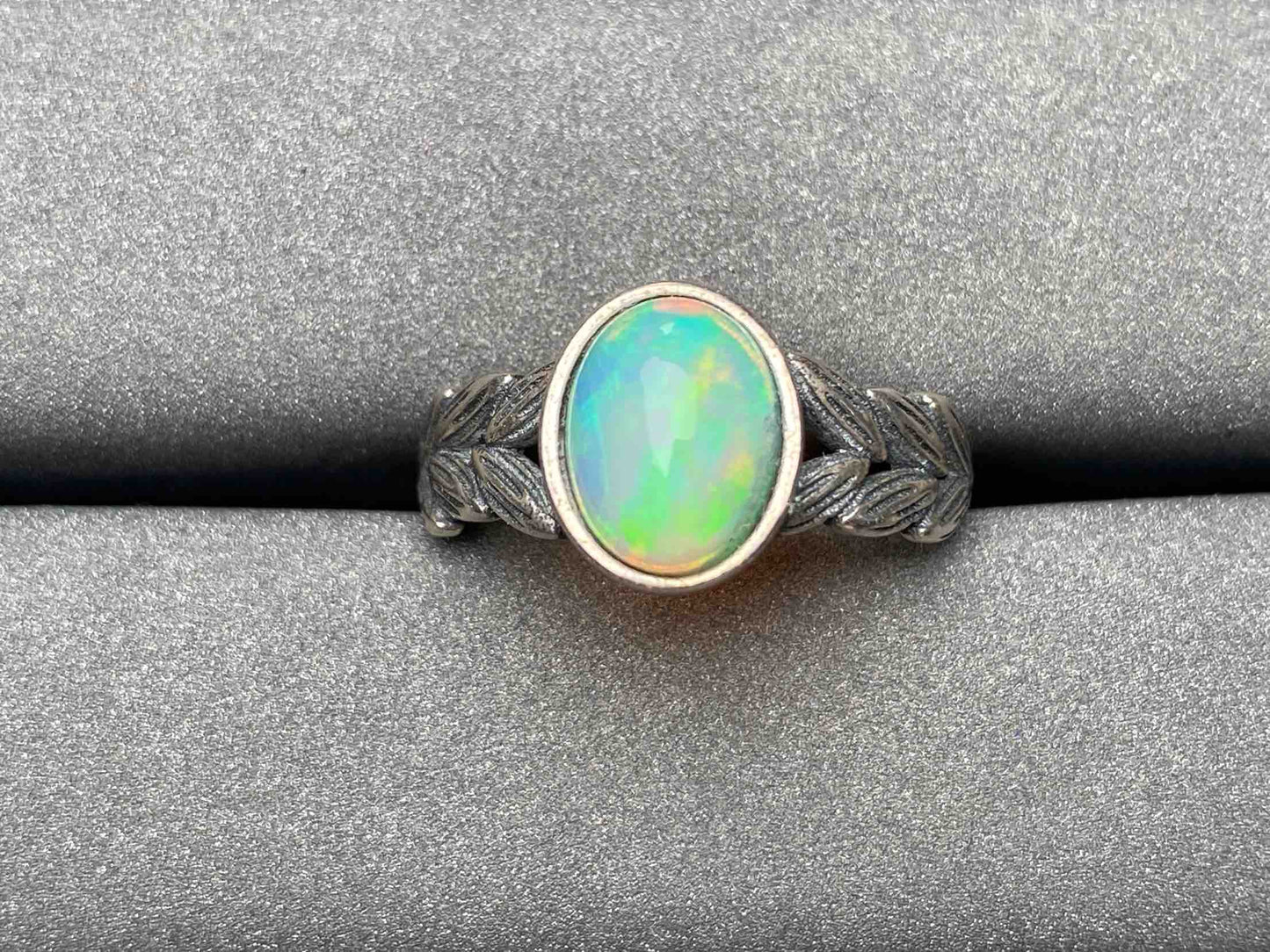 A3106 Opal Ring