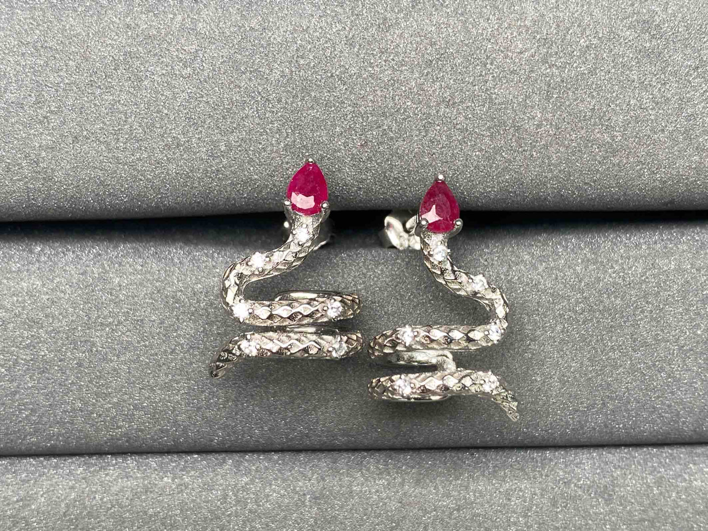 A3145 Ruby Earrings