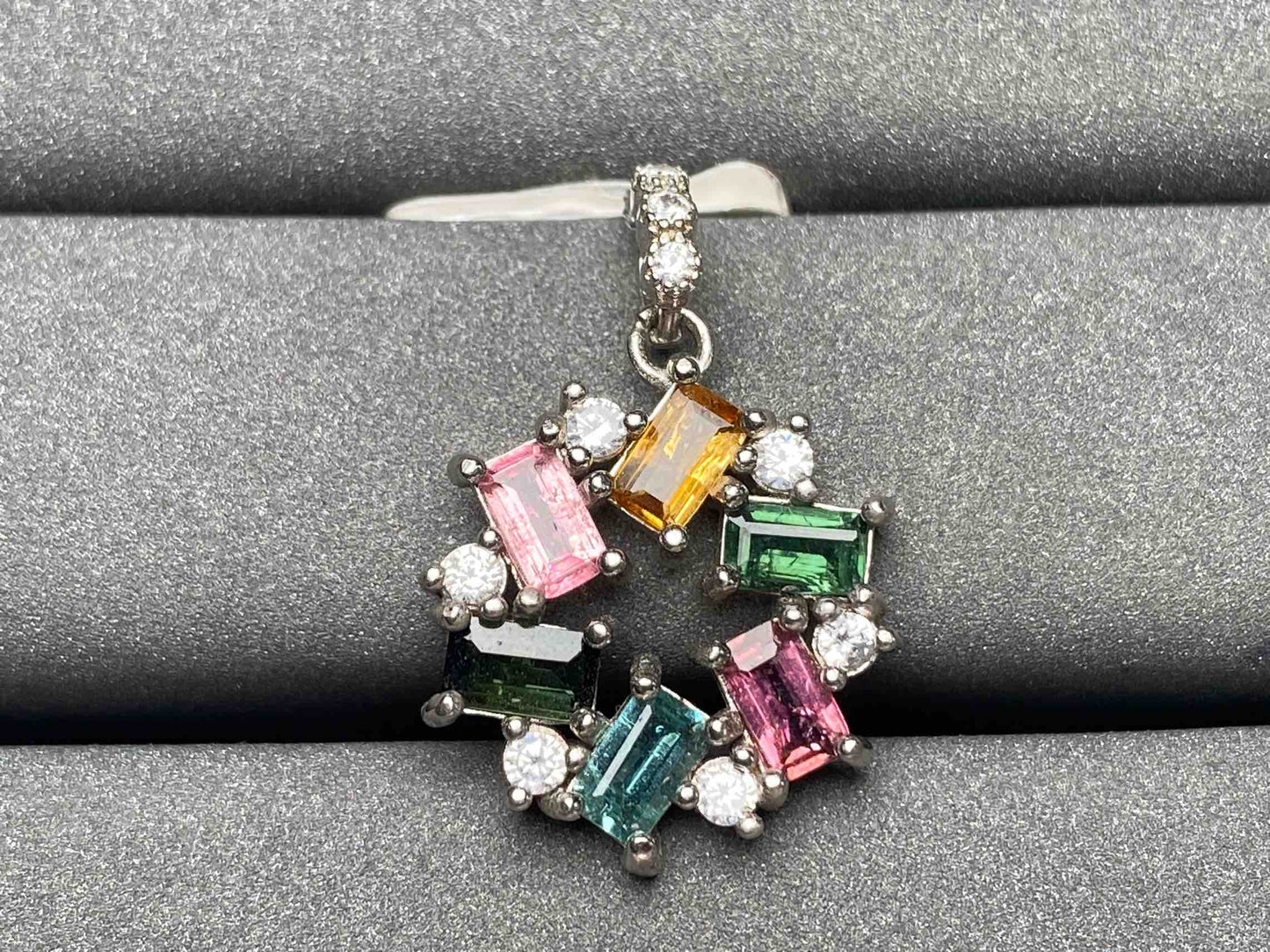 A3172 Tourmaline Pendant