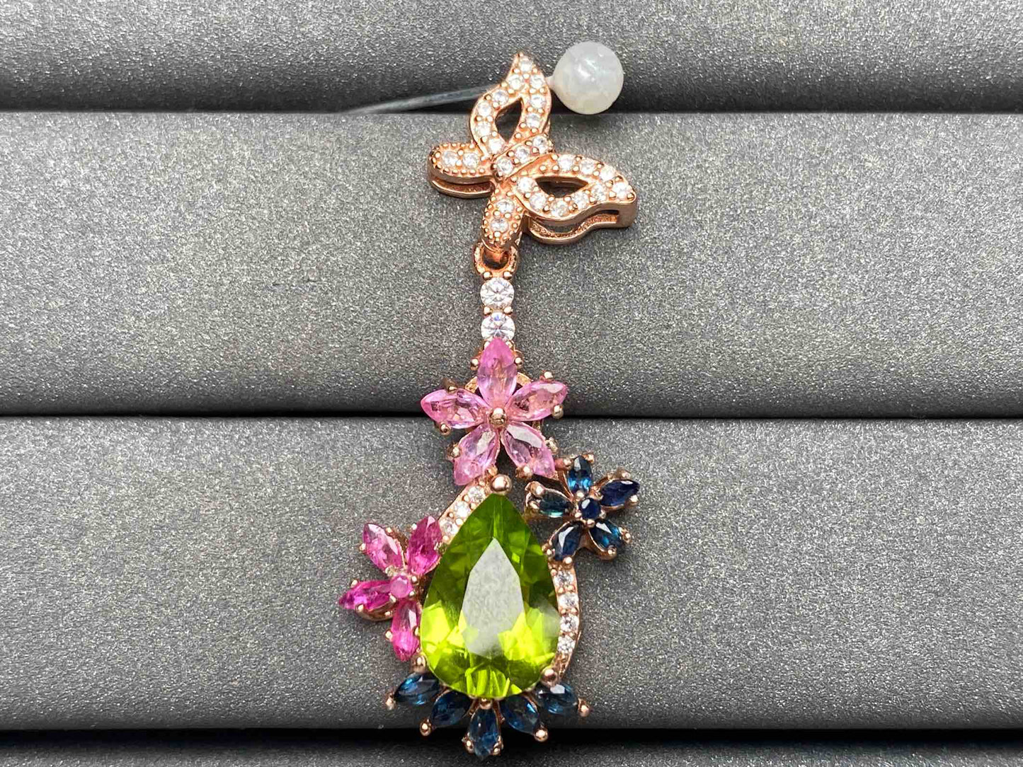 A3259 Peridot Pendant