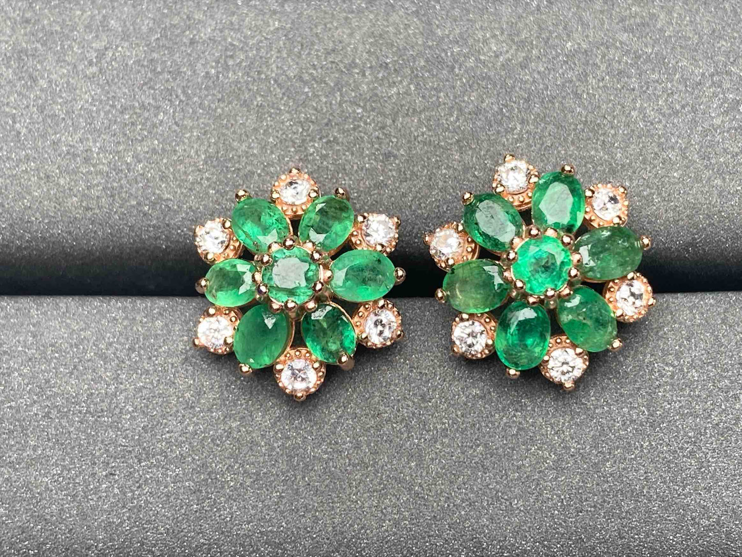 A3336 Emerald Earrings