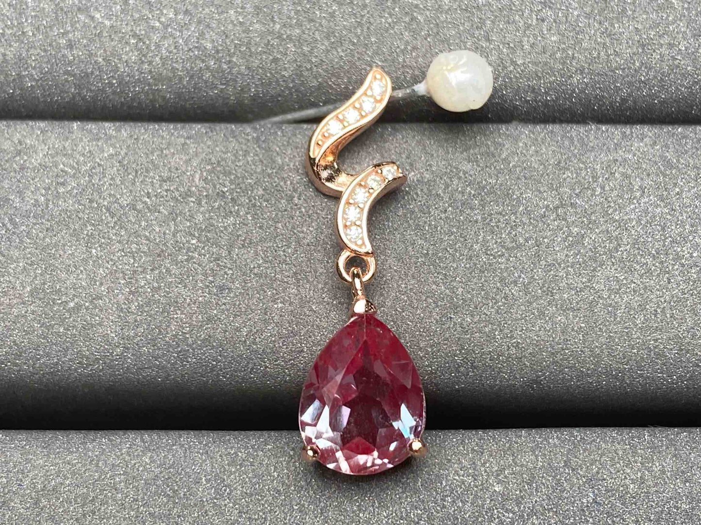 A3368 Alexandrite Pendant