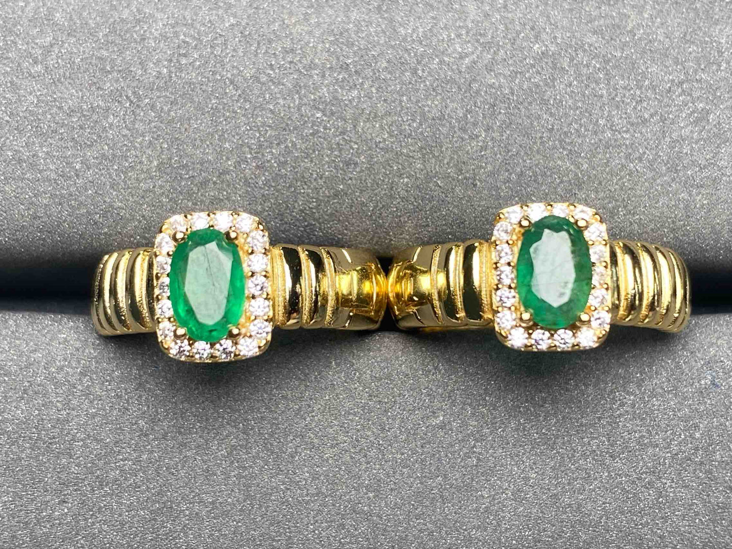 A3416 Emerald Earrings