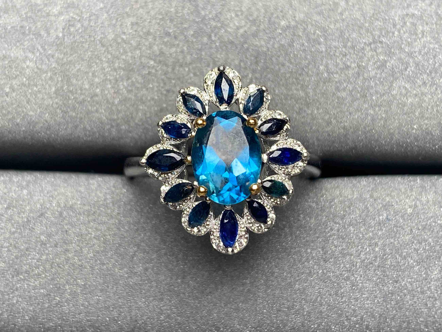 A3556 Topaz Ring