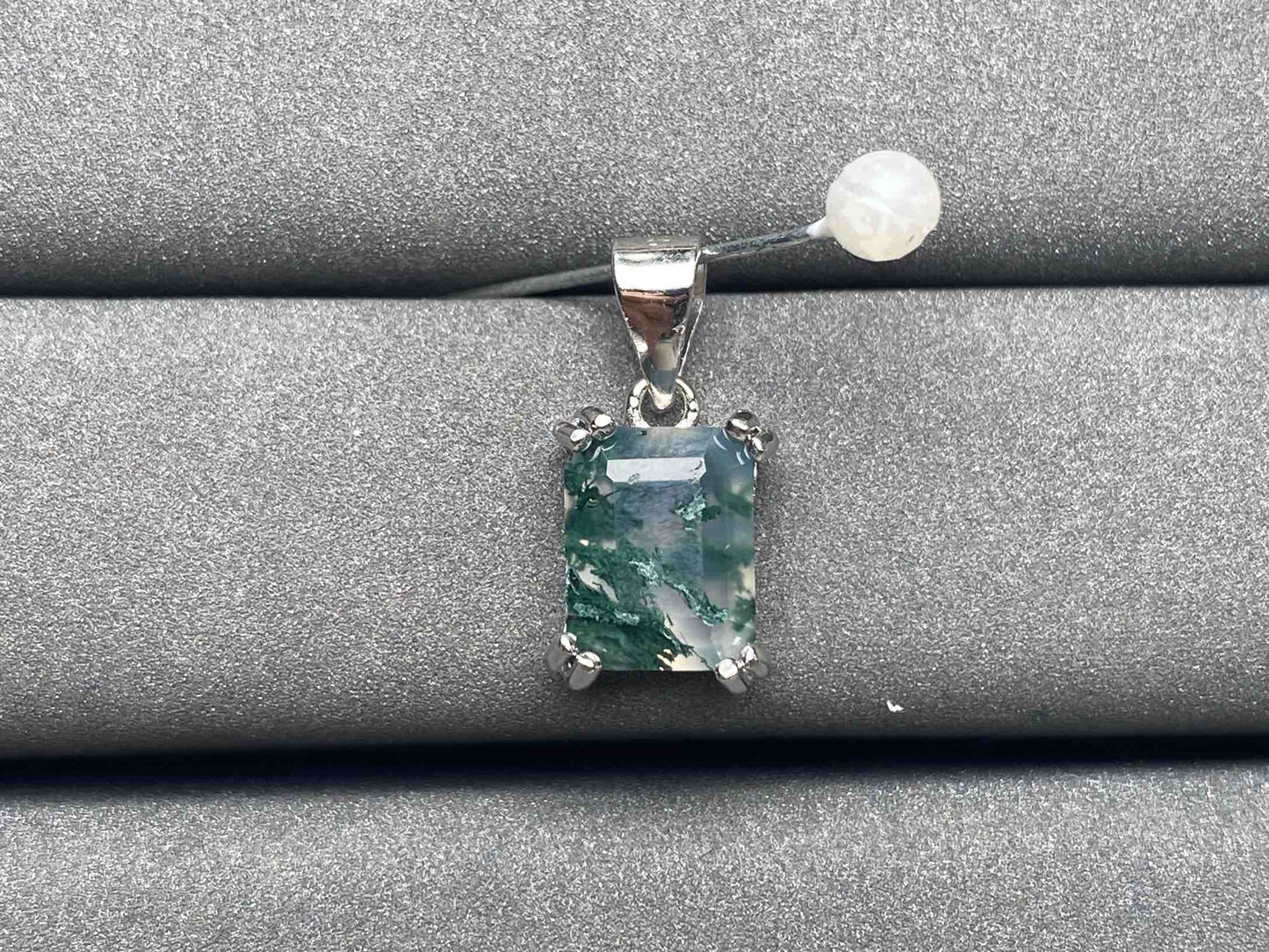A3642 Moss Agate Pendant