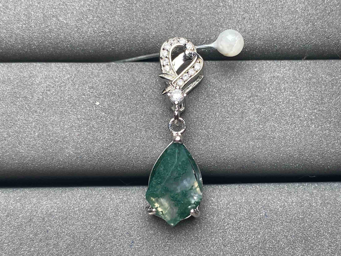 A3674 Moss Agate Pendant