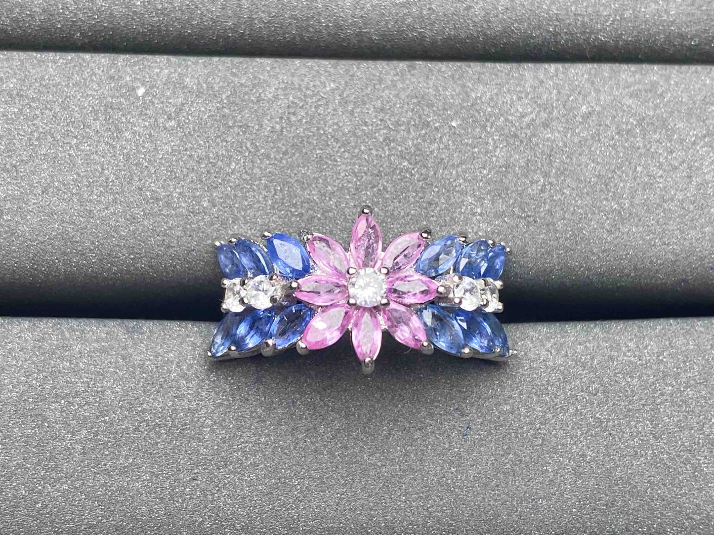 A3683 Cornflower Sapphire Ring