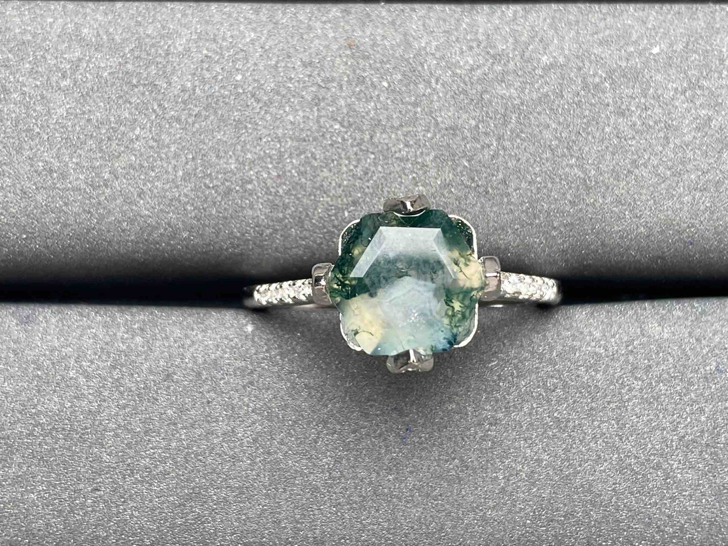 A3754 Moss Agate Ring