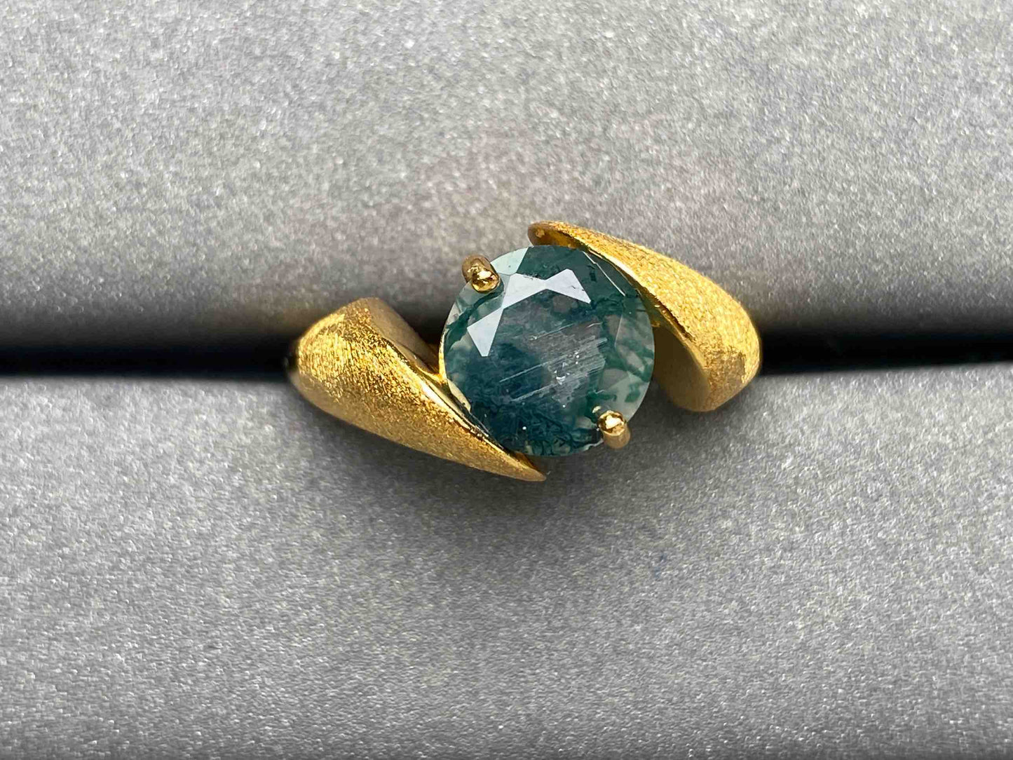 A3760 Moss Agate Ring