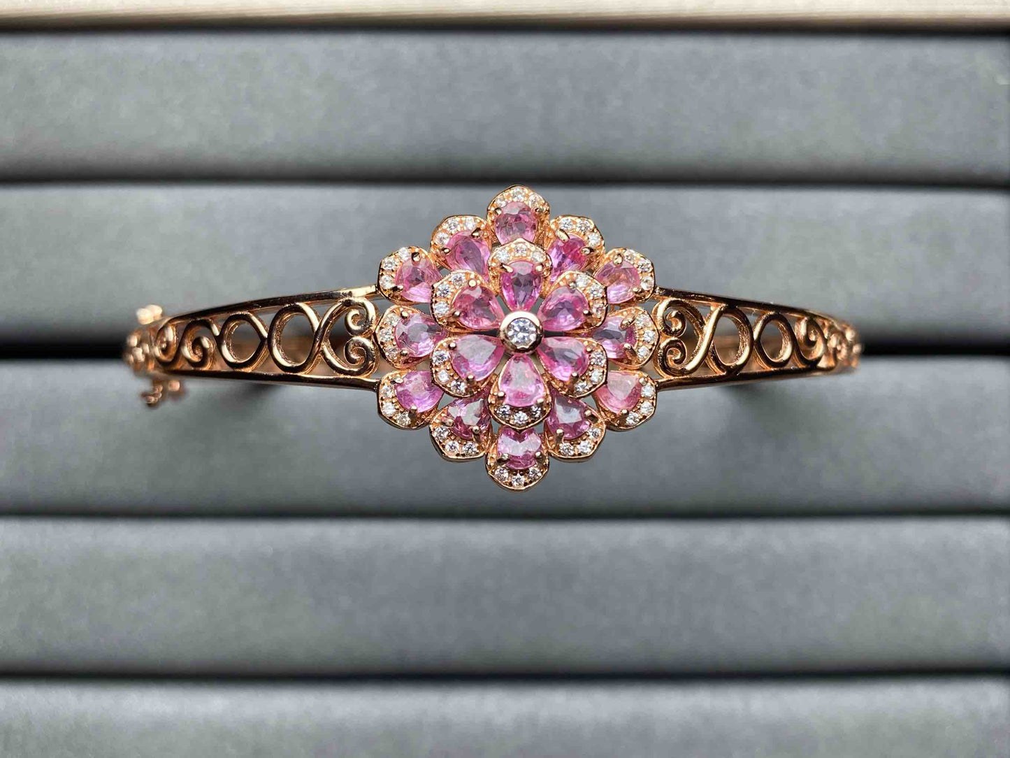 A391 Pink Sapphire Bangle