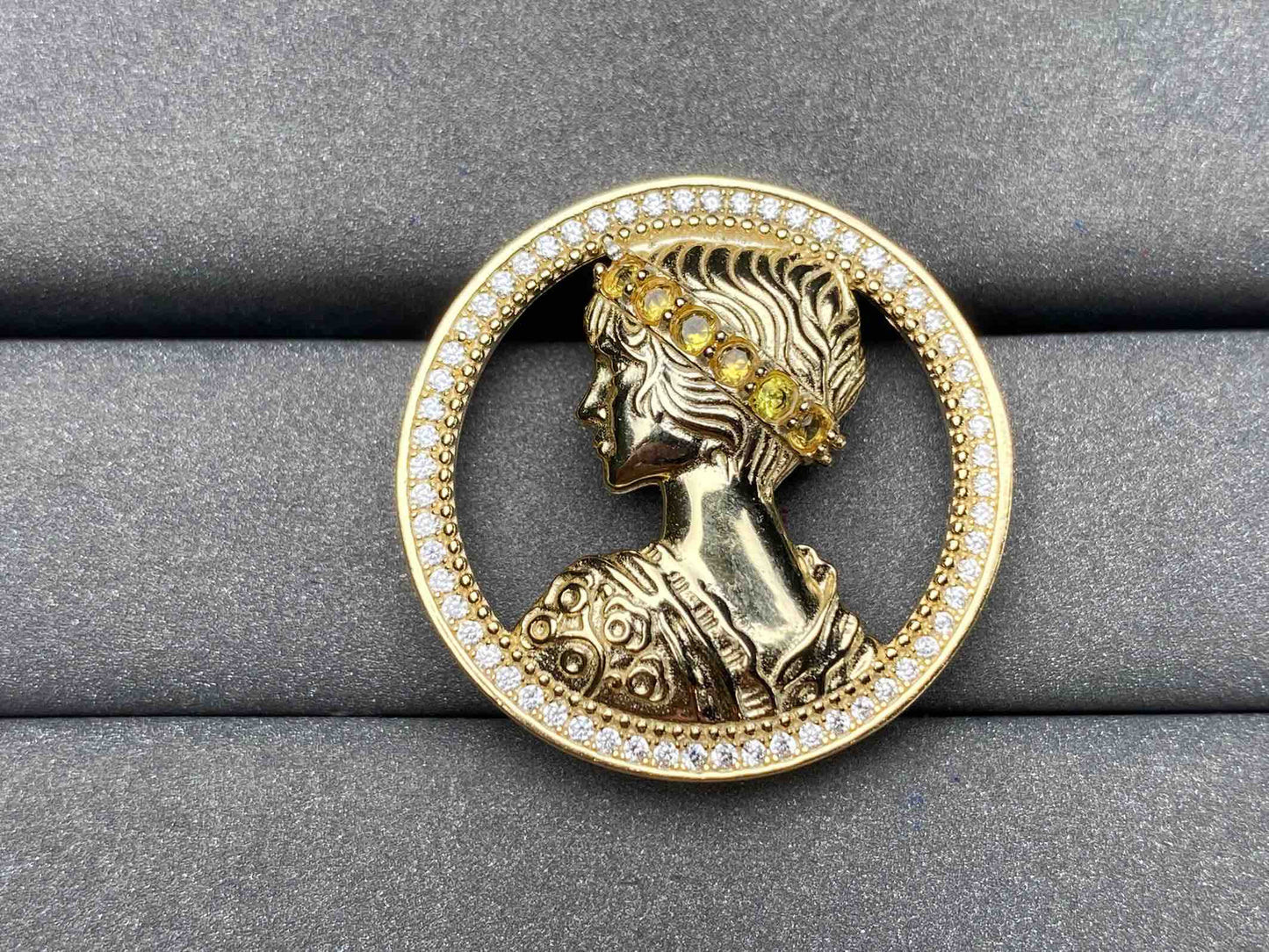 A3963 Yellow Sapphire Pendant