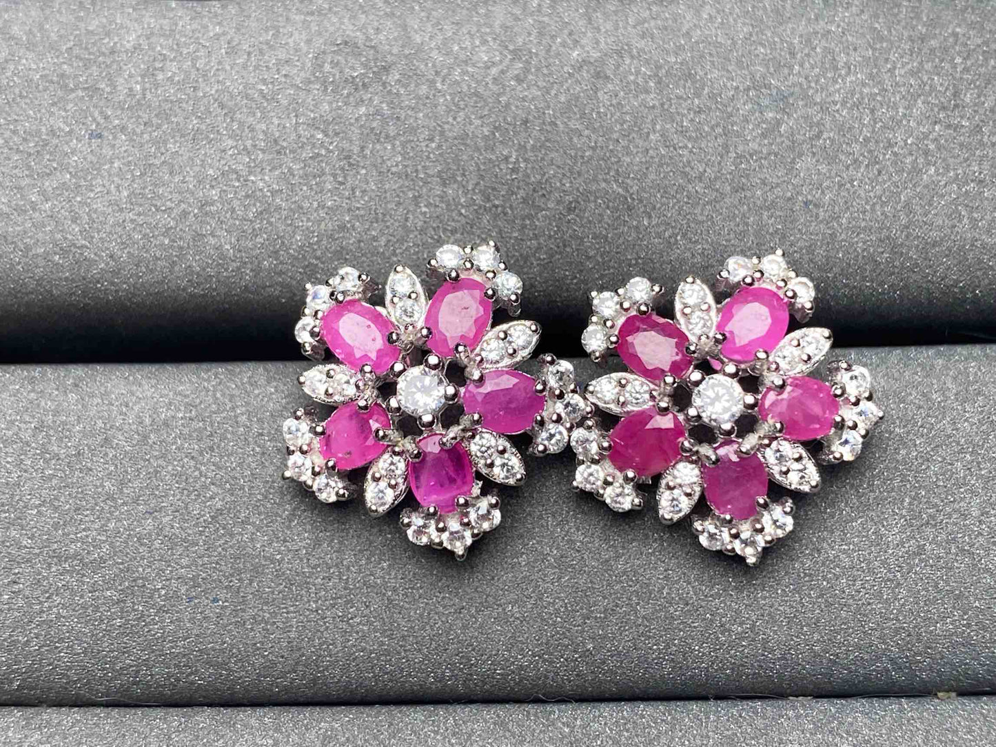 A4556 Ruby Earrings