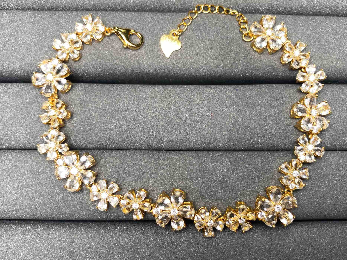 A4572 Topaz Bracelet