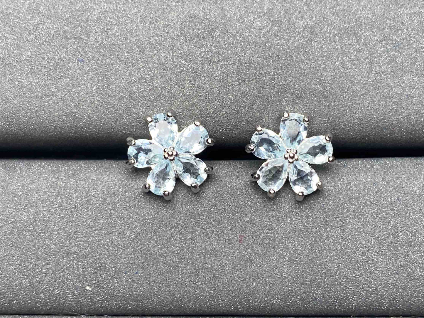 A4579 Aquamarine Earrings