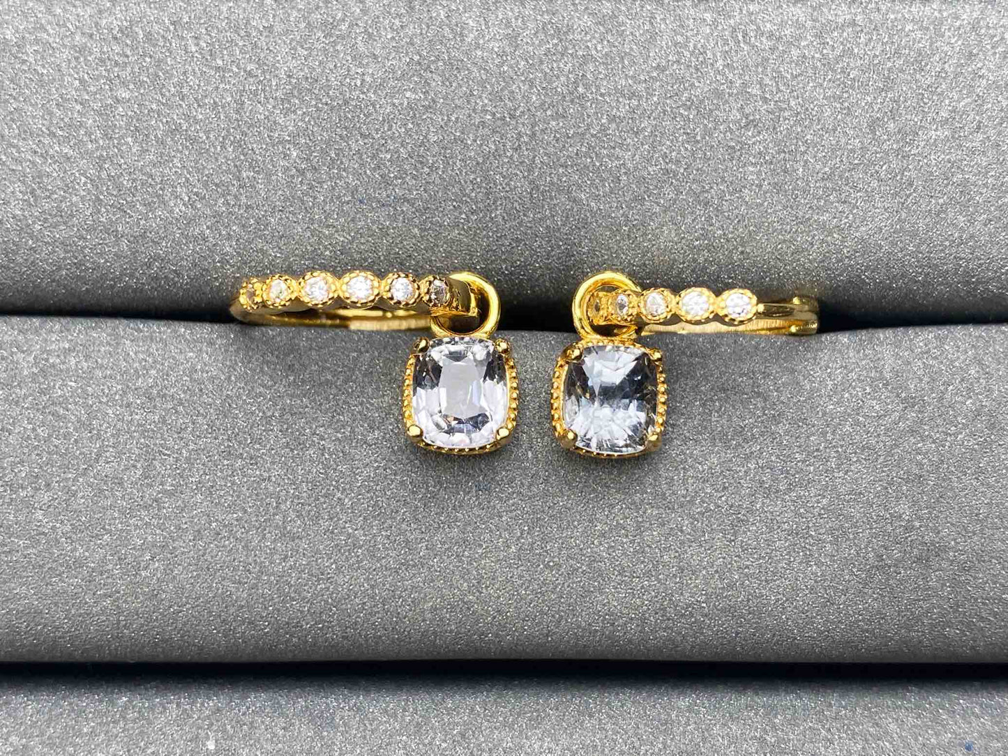 A4588 Spinel Earrings