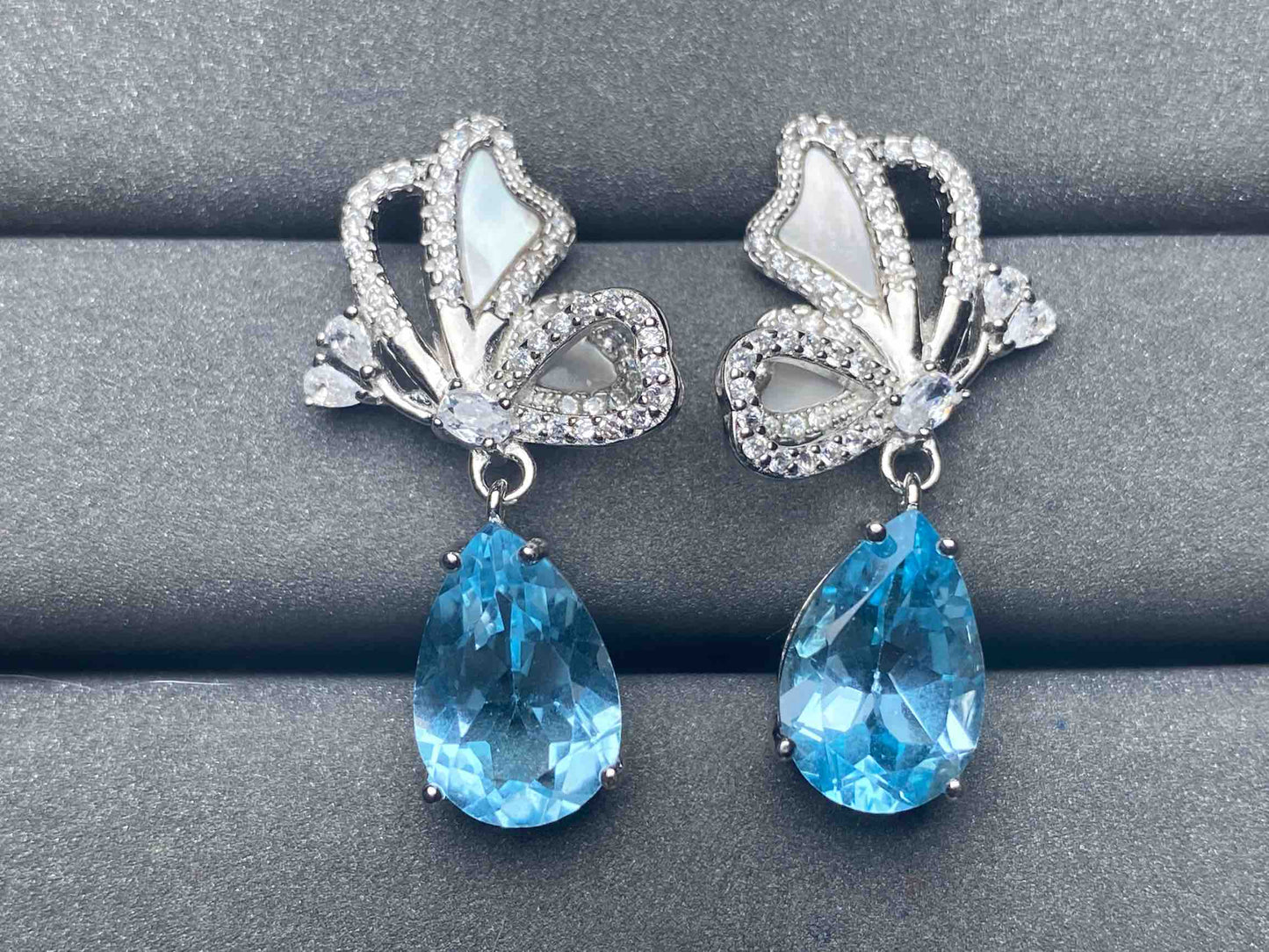 A4641 Topaz Earrings