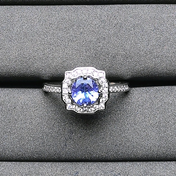 A4689 Tanzanite Ring