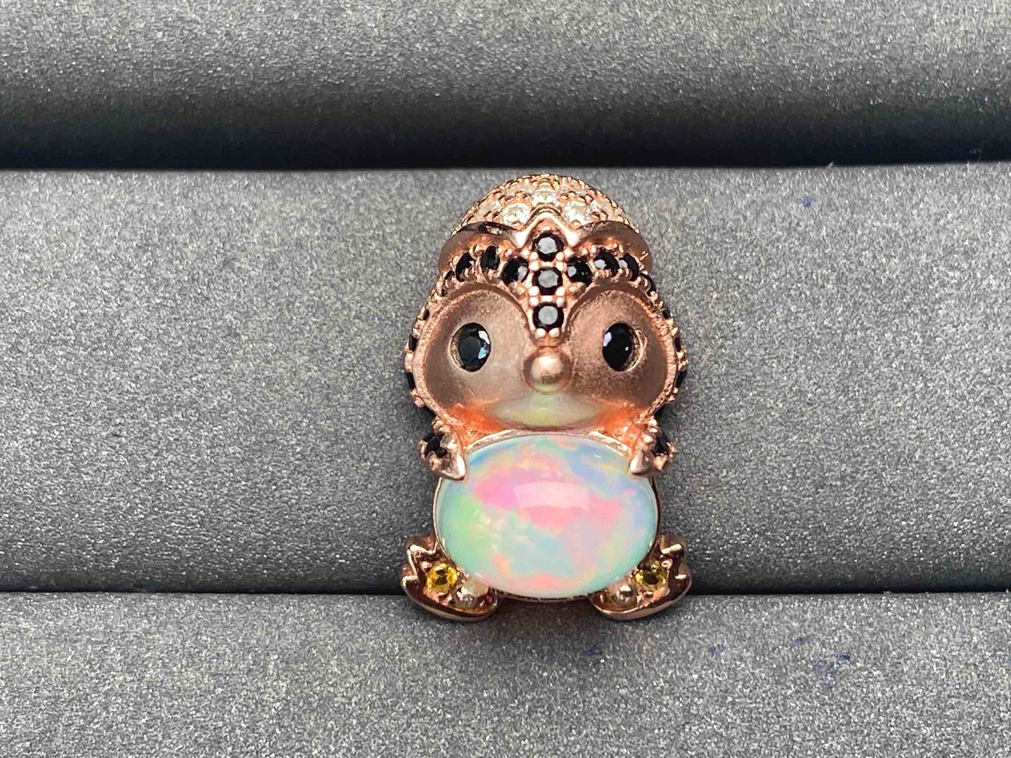 A4862 Opal Pendant
