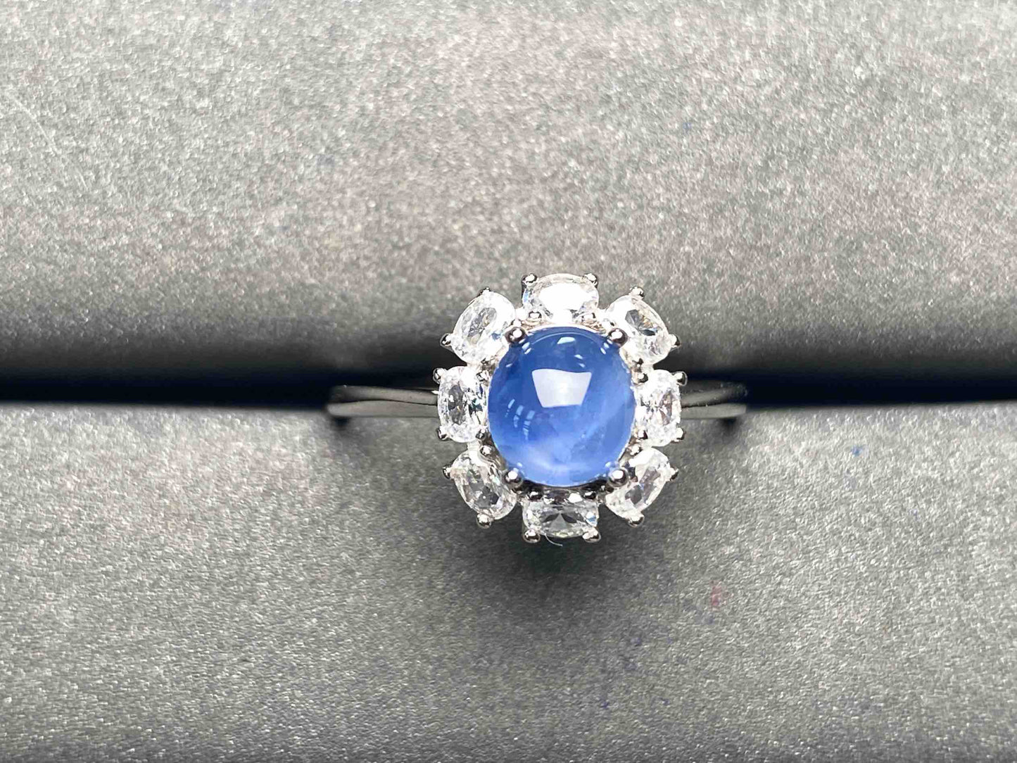 A4925 Star sapphire Ring