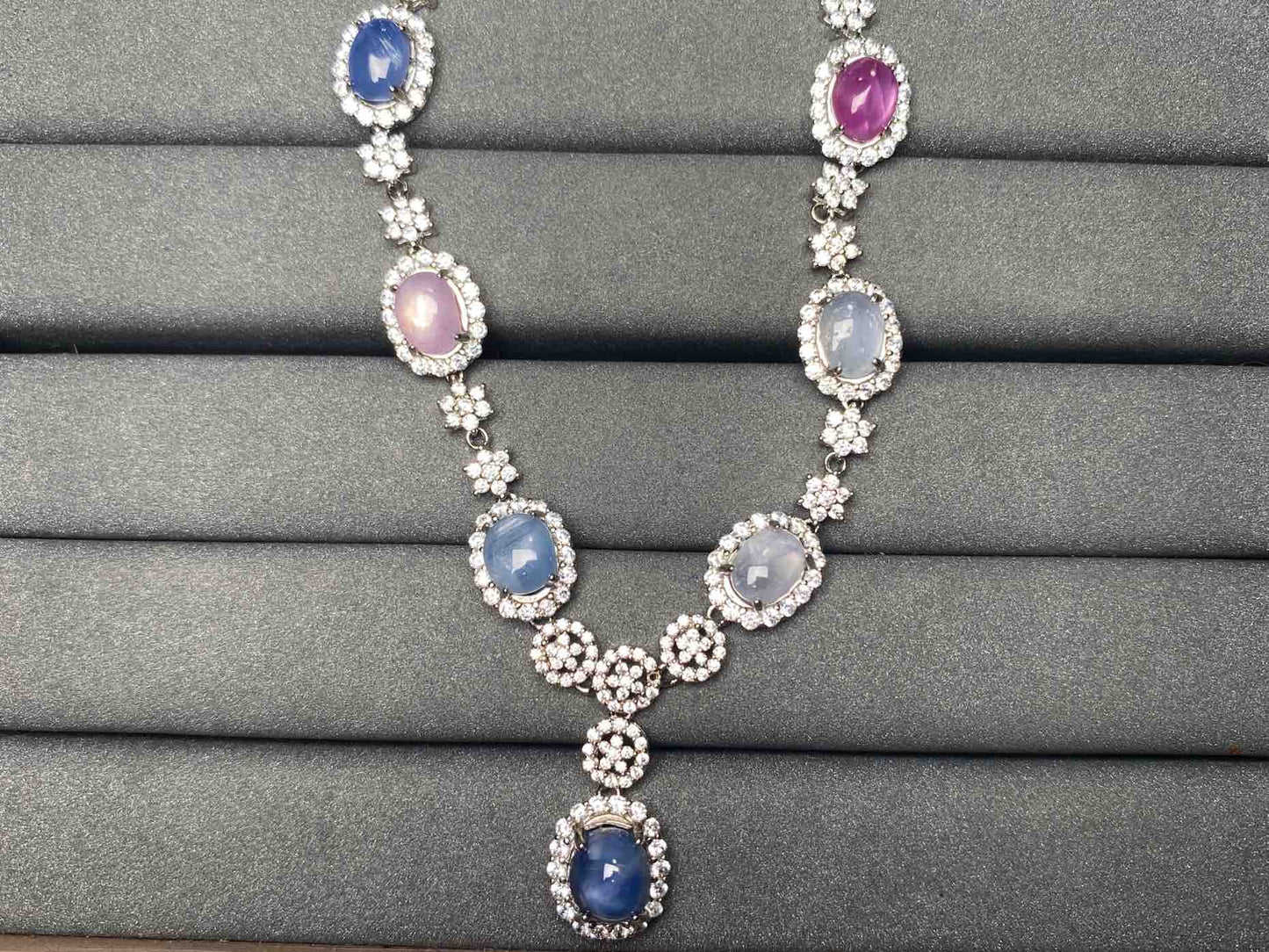 A4981 Star sapphire Necklace