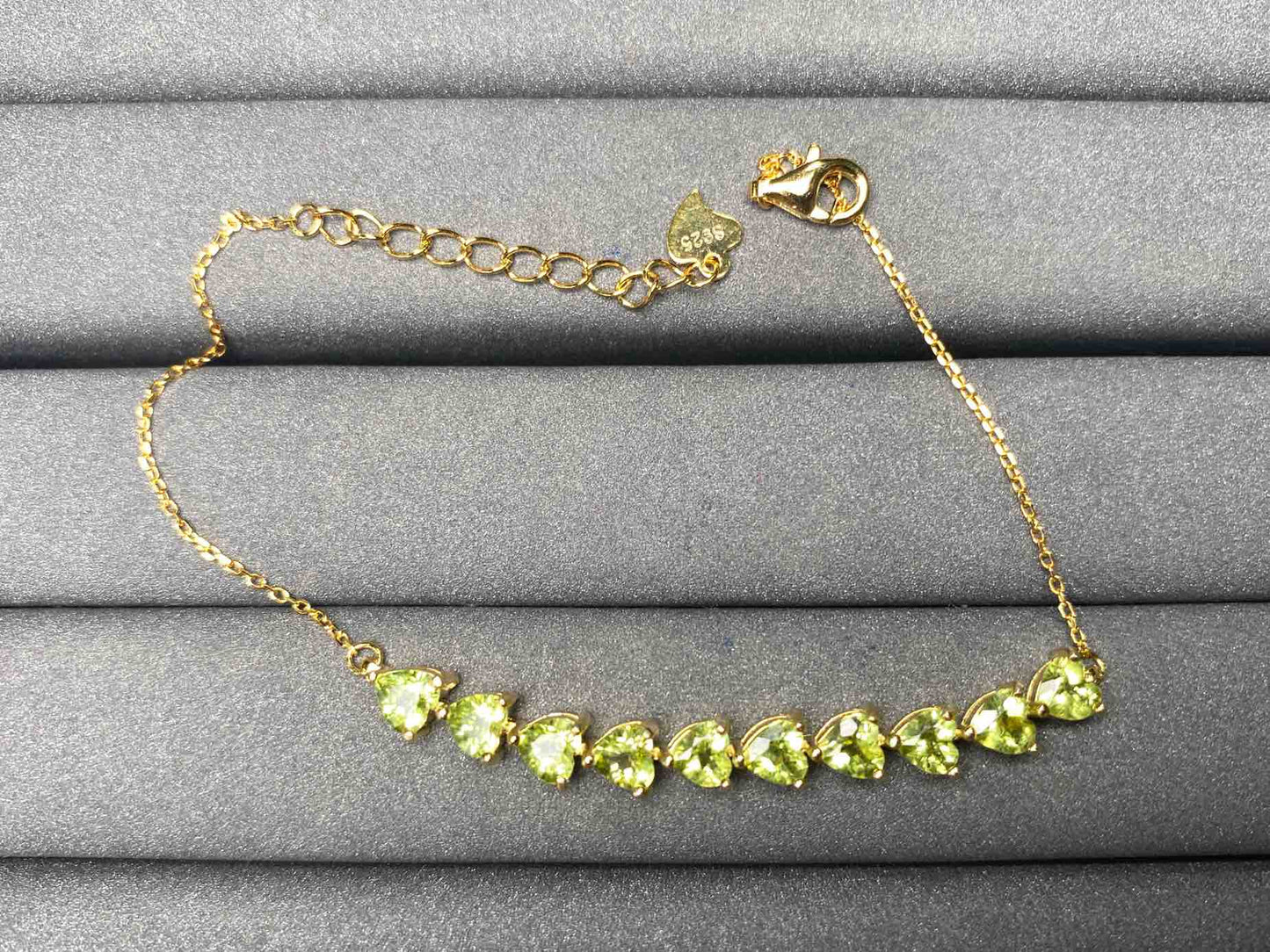 A5052 Peridot Bracelet