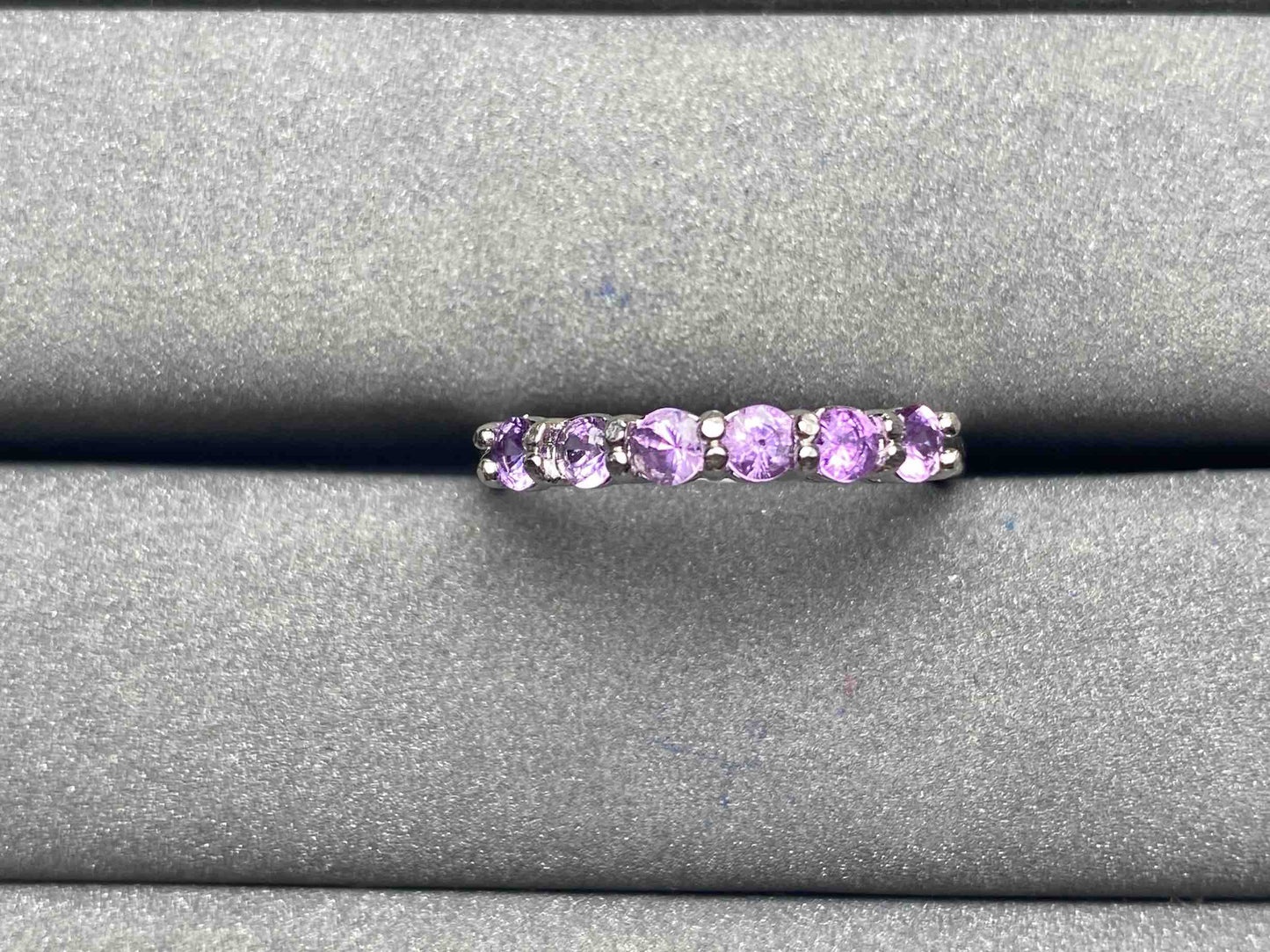 A5076 Purple Sapphire Ring
