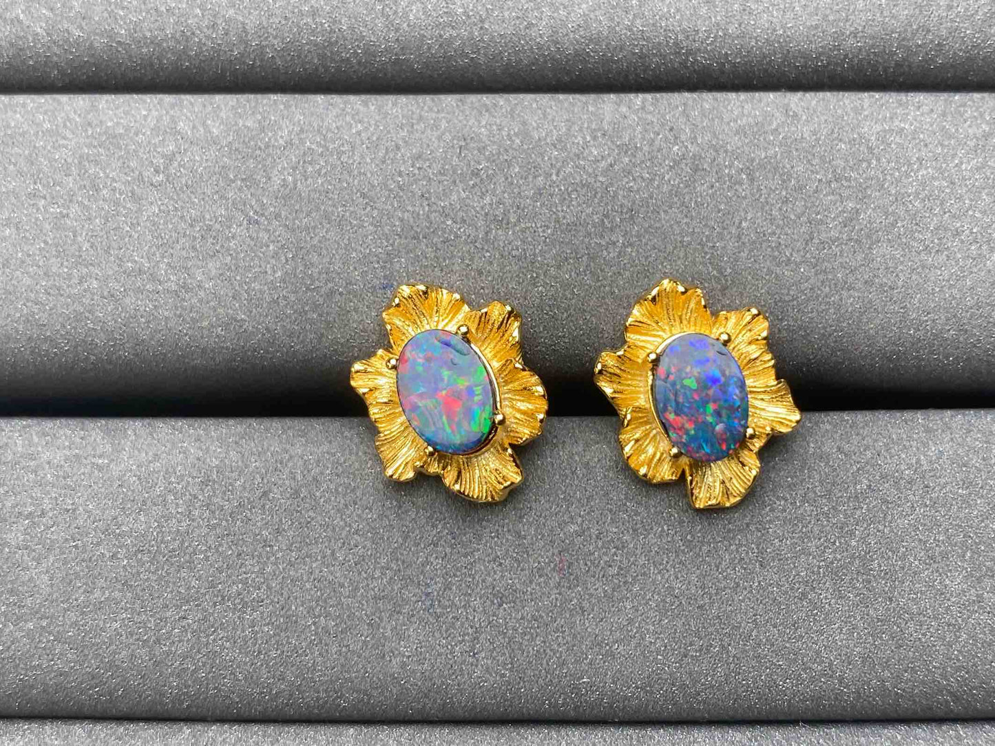 A5090 Opal Earrings